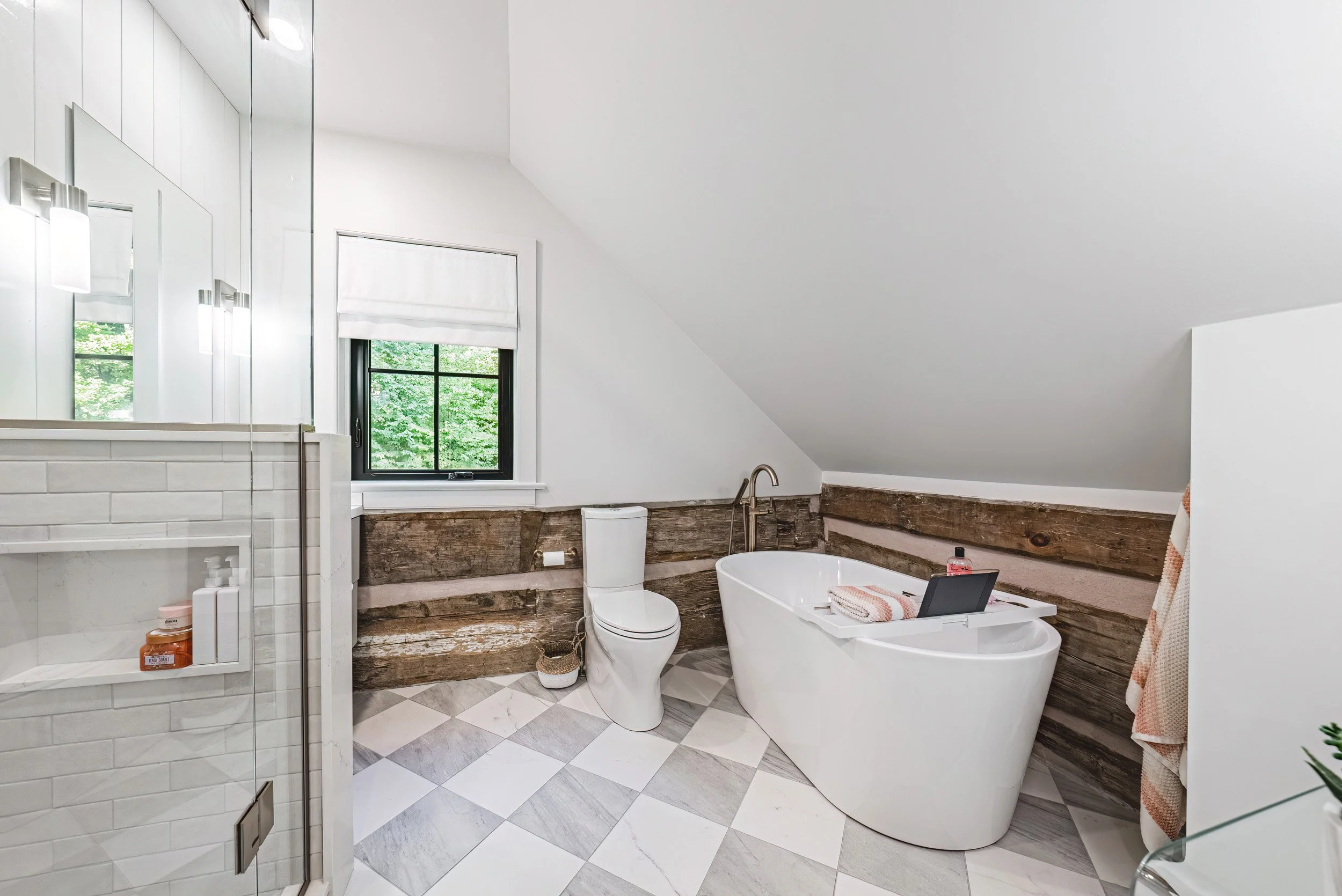 57 - 7399 Bell School Line, Milton.jpg