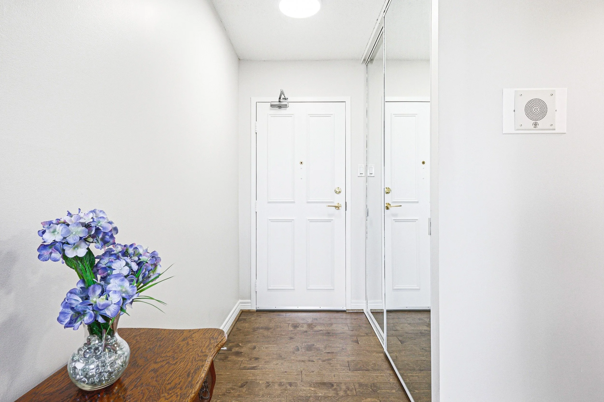 3 - 2055 Upper Middle Rd #901, Burlington.jpg