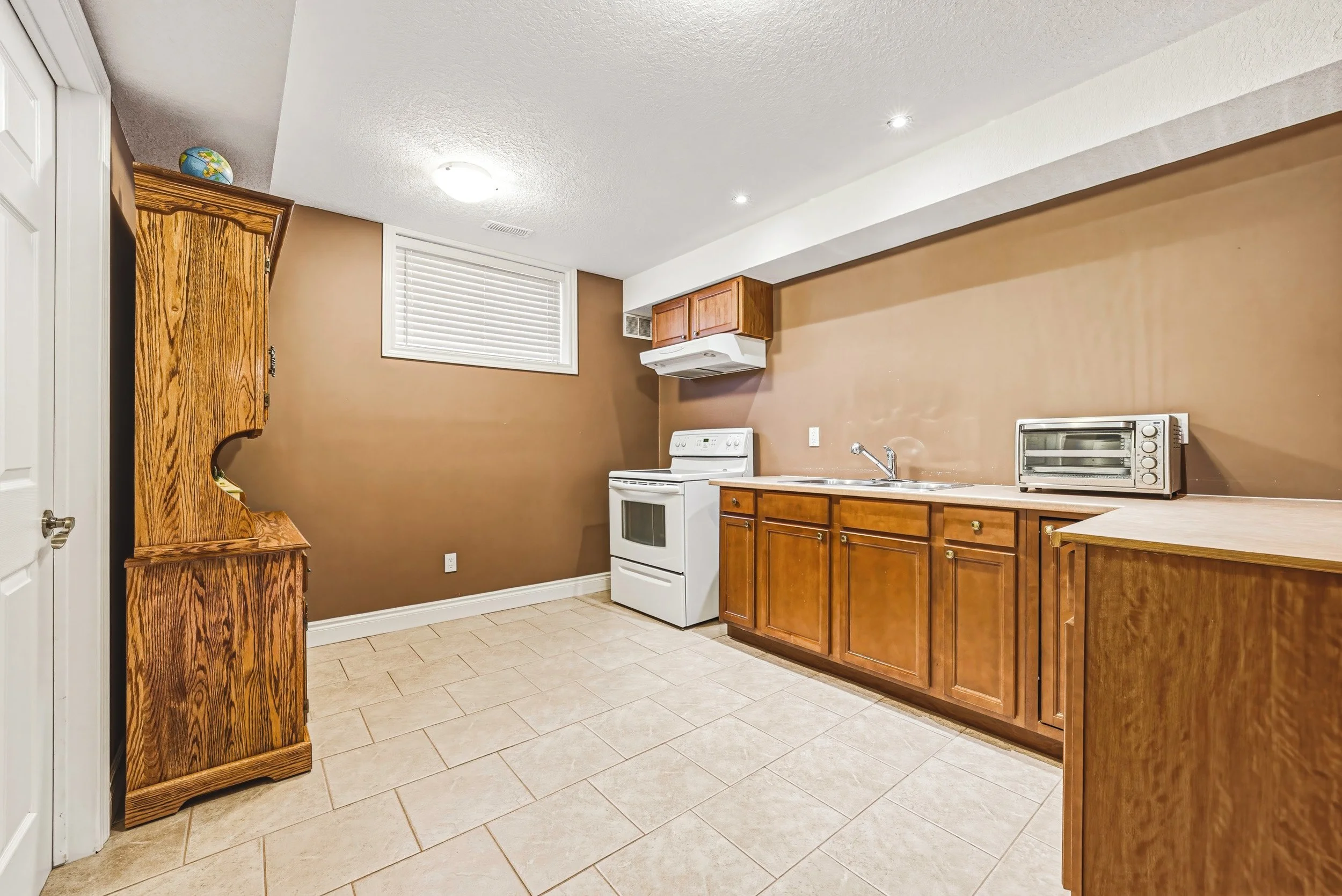 30 - 117 Stonyburn Cres, Cambridge.jpg