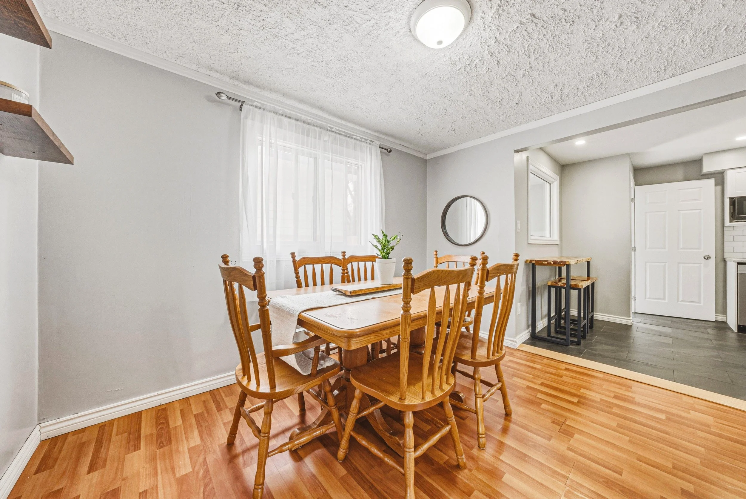 11 - 161 Ivon Ave, Hamilton.jpg