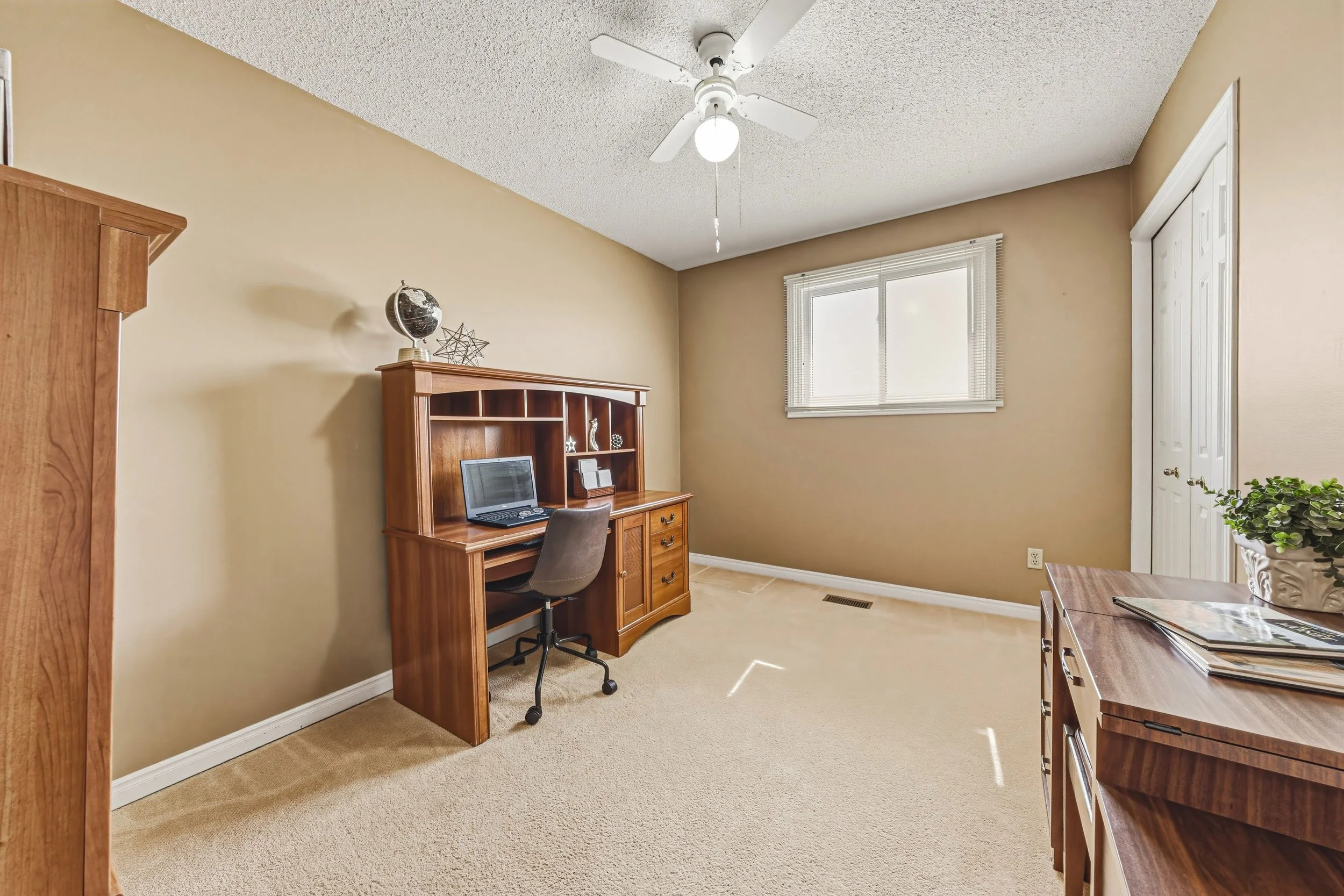19 - 565 Stone Church Rd W, Hamilton.jpg