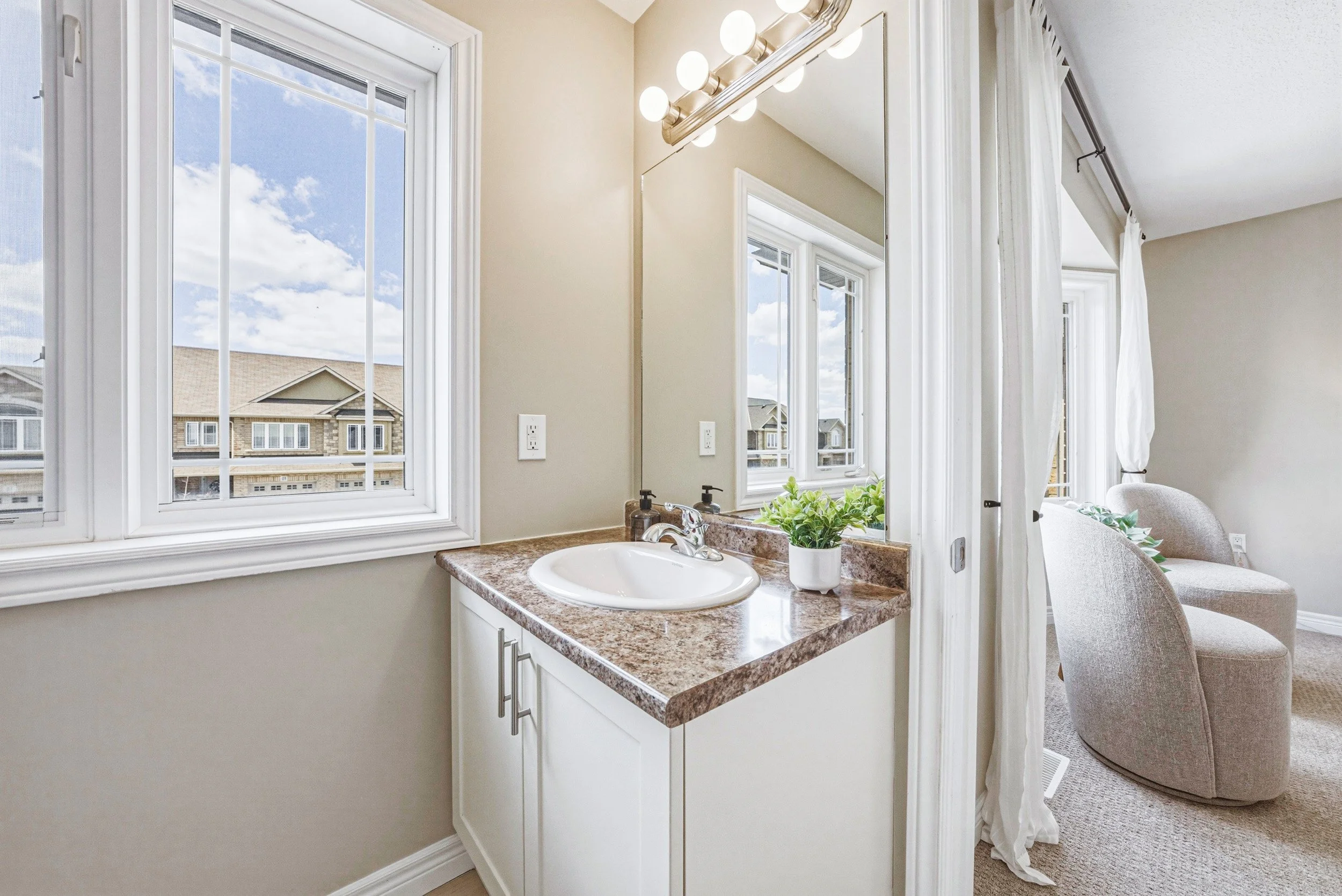 25 - 28 Bonehill Blvd, Hamilton.jpg