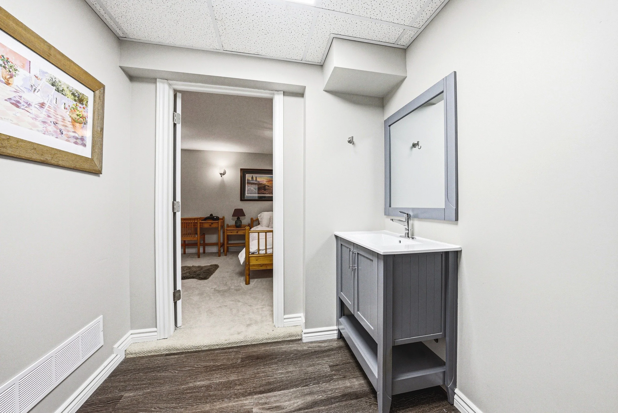 38 - 5 Valleygreen Cr, Caledon E.jpg