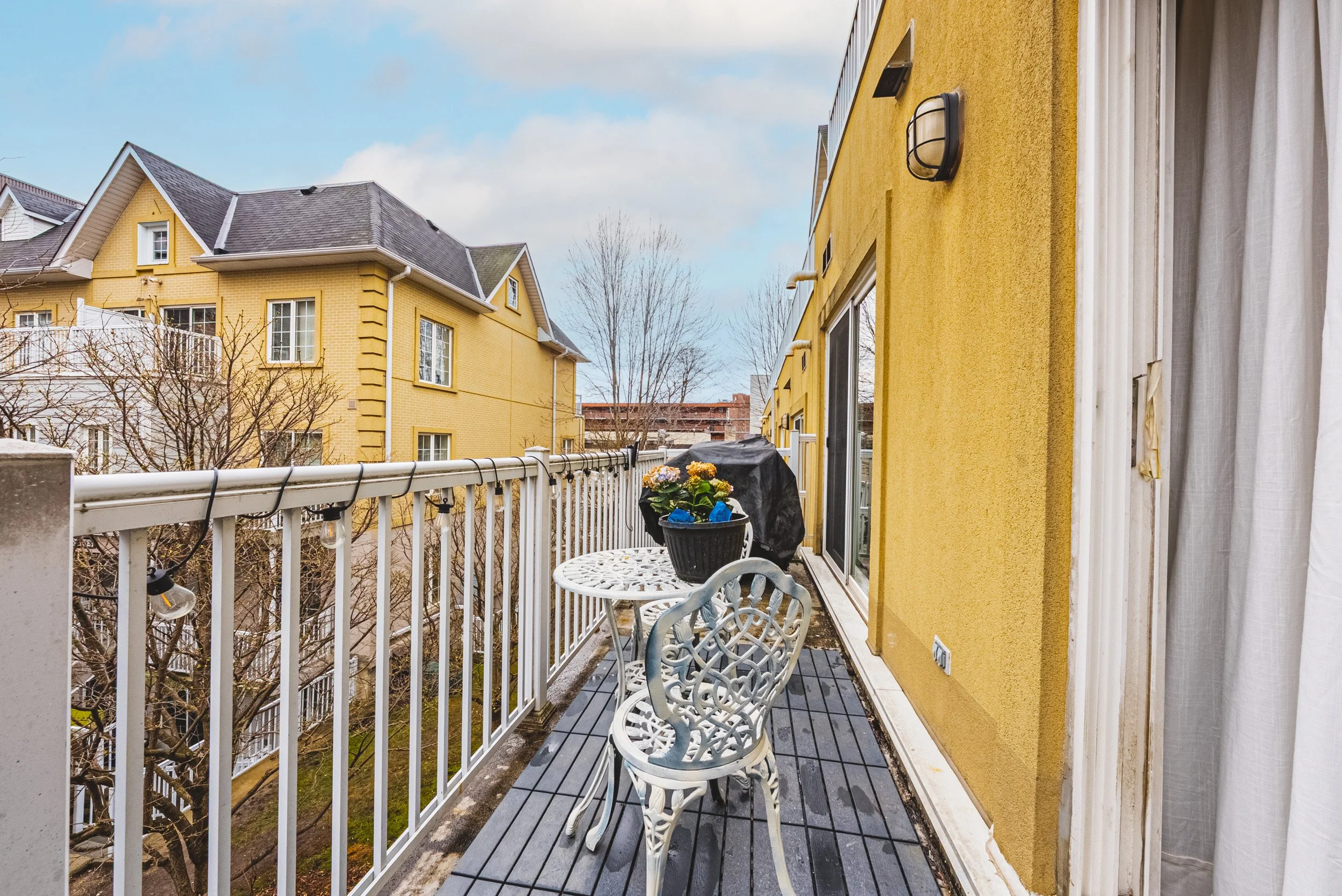 19 - 171 Bleecker St #222, Toronto.jpg