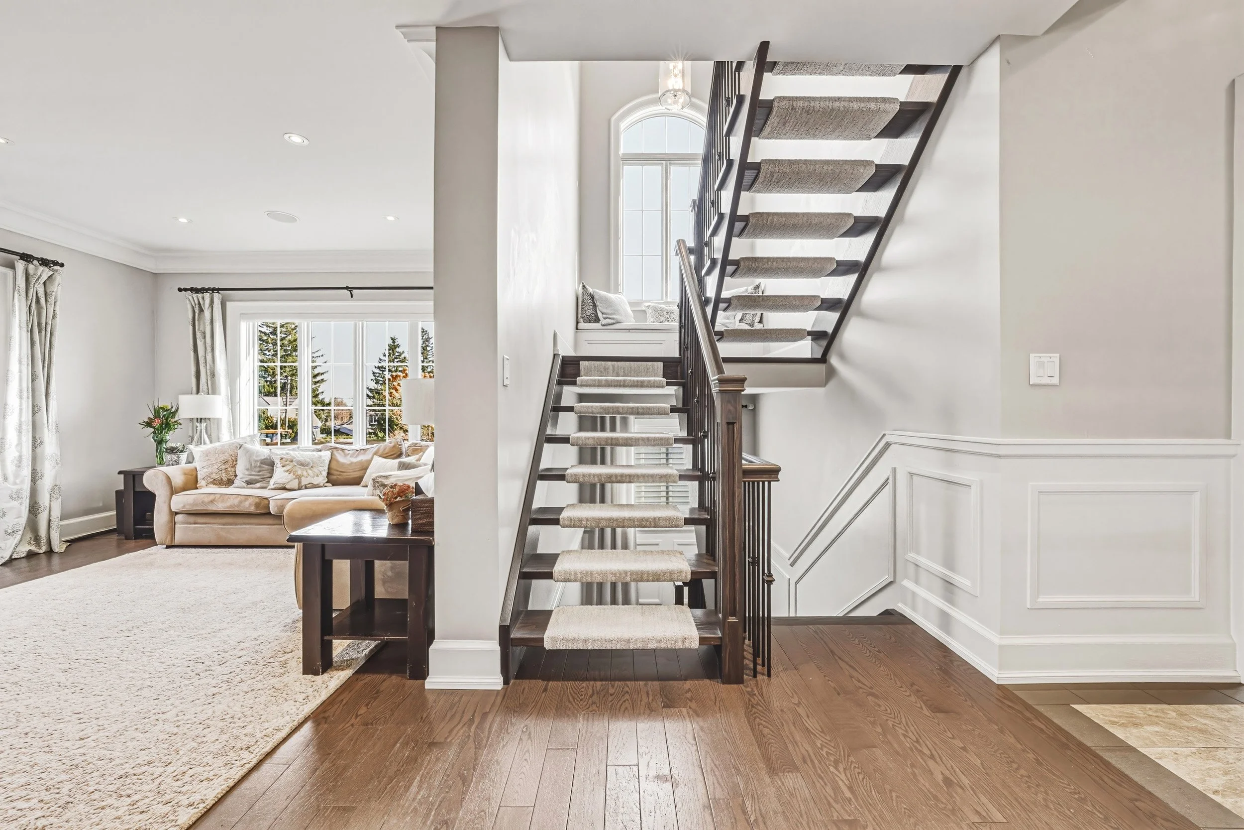 24 - 476 Patricia Dr, Burlington.jpg