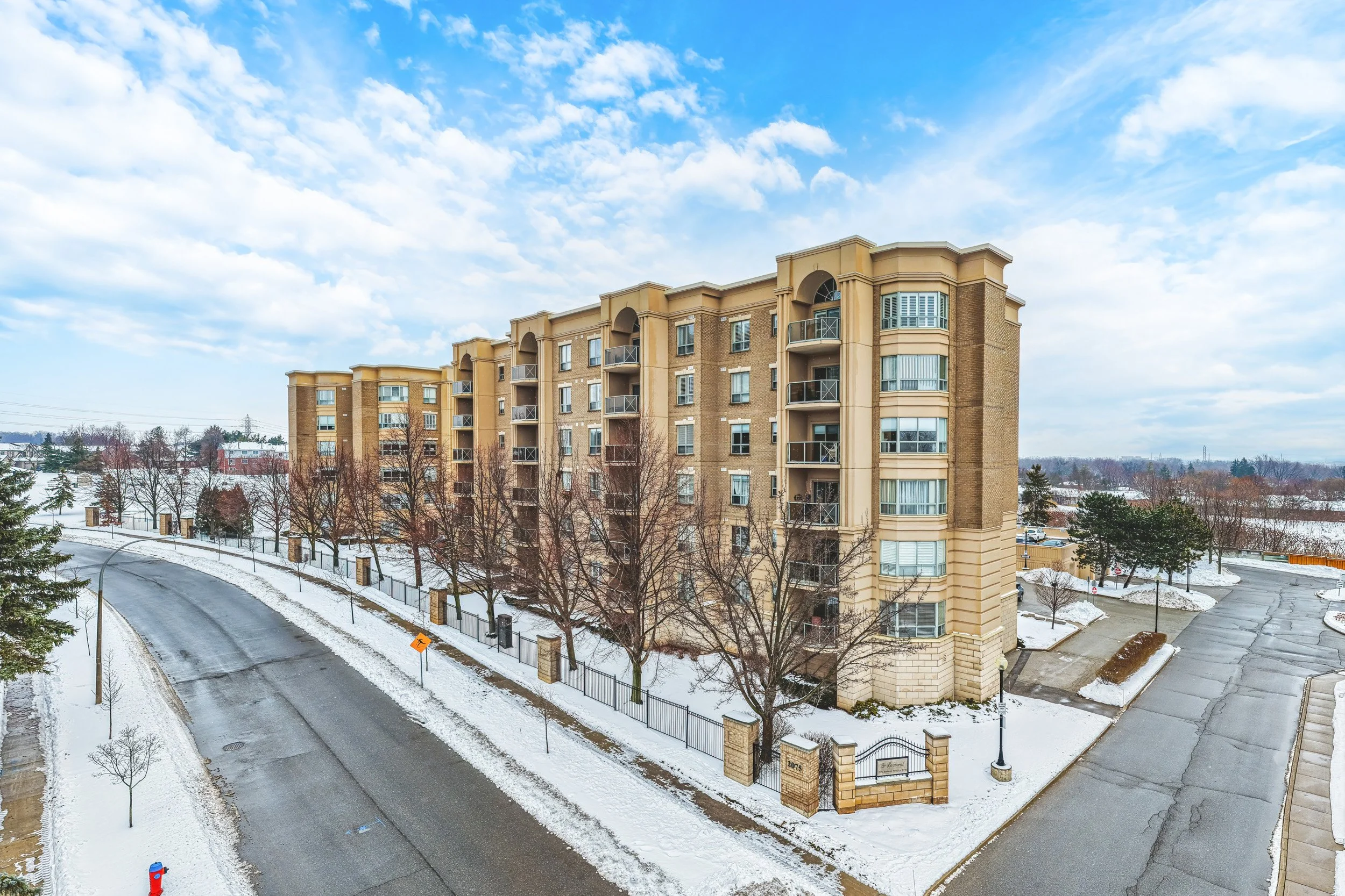 4 - 2075 Amherst Heights Dr #103, Burlington.jpg