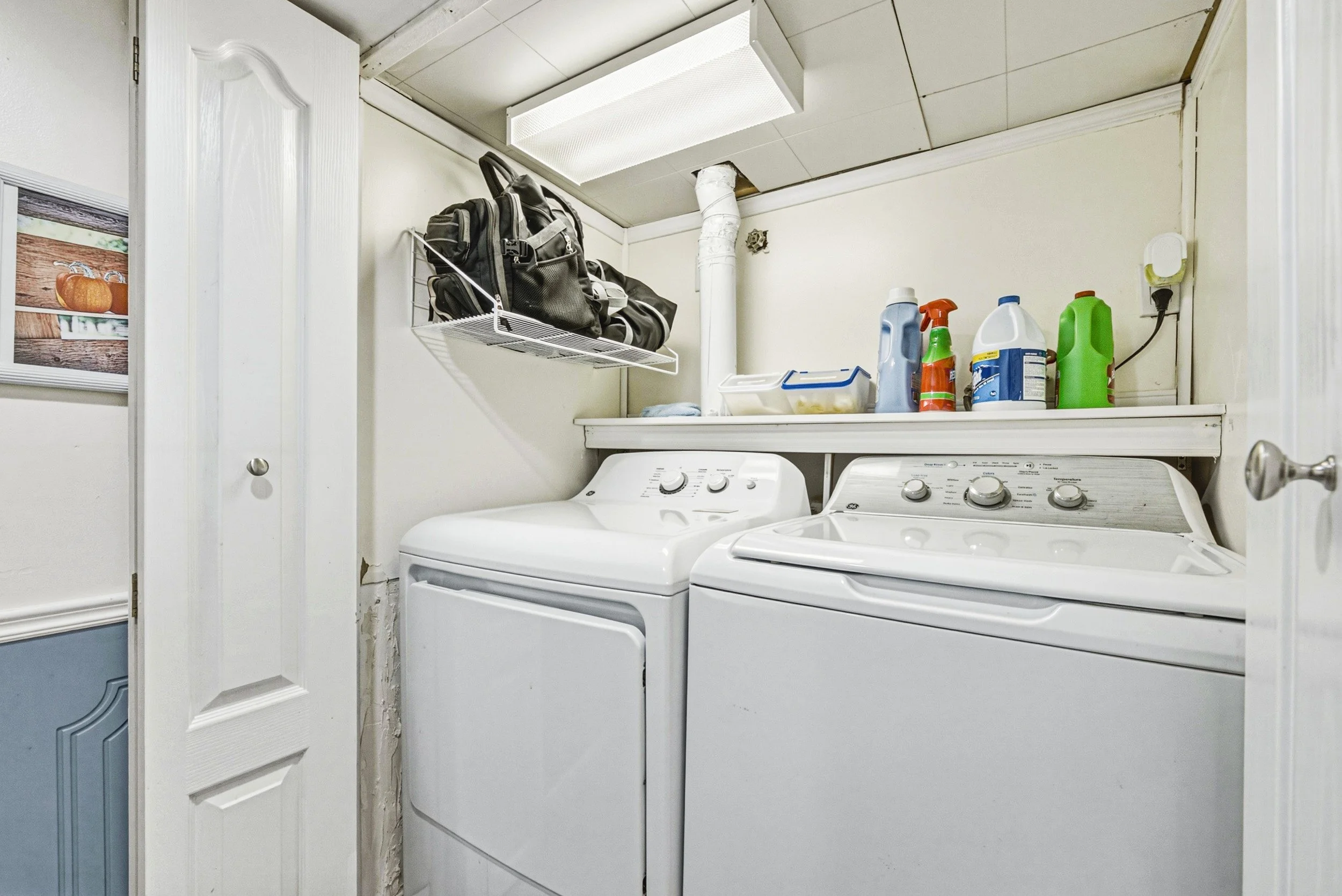 27 - 2345 Gibbon St, Burlington.jpg