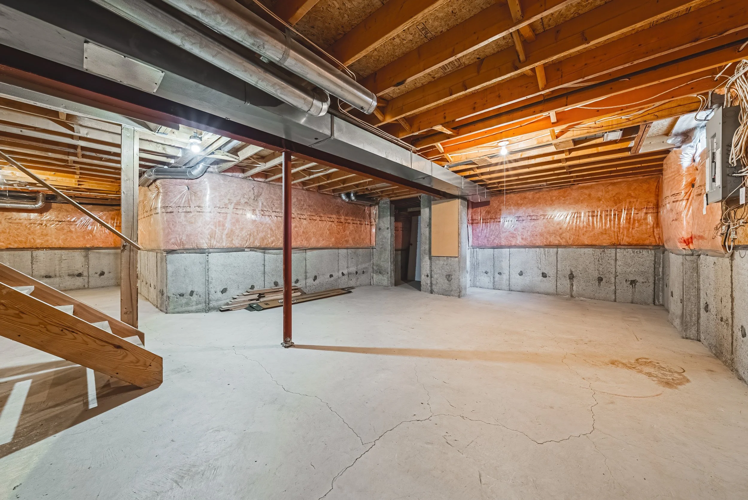 43 - 4153 Vermont Cres, Burlington.jpg