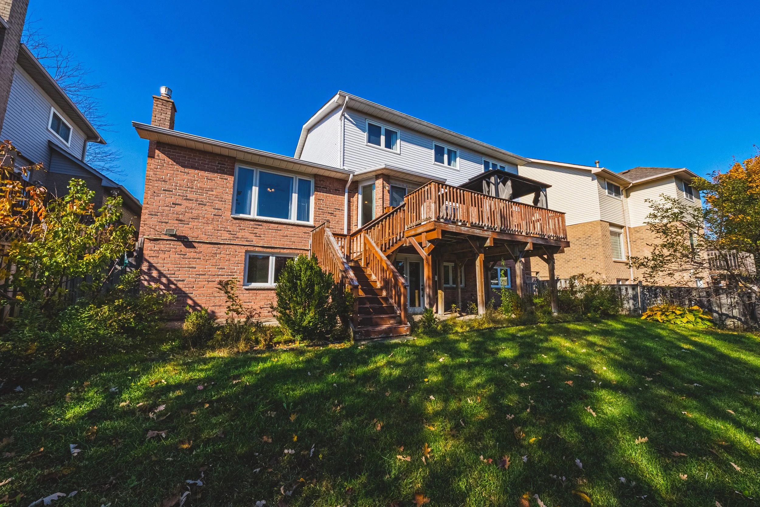 51 - 21 Moss Blvd, Dundas.jpg
