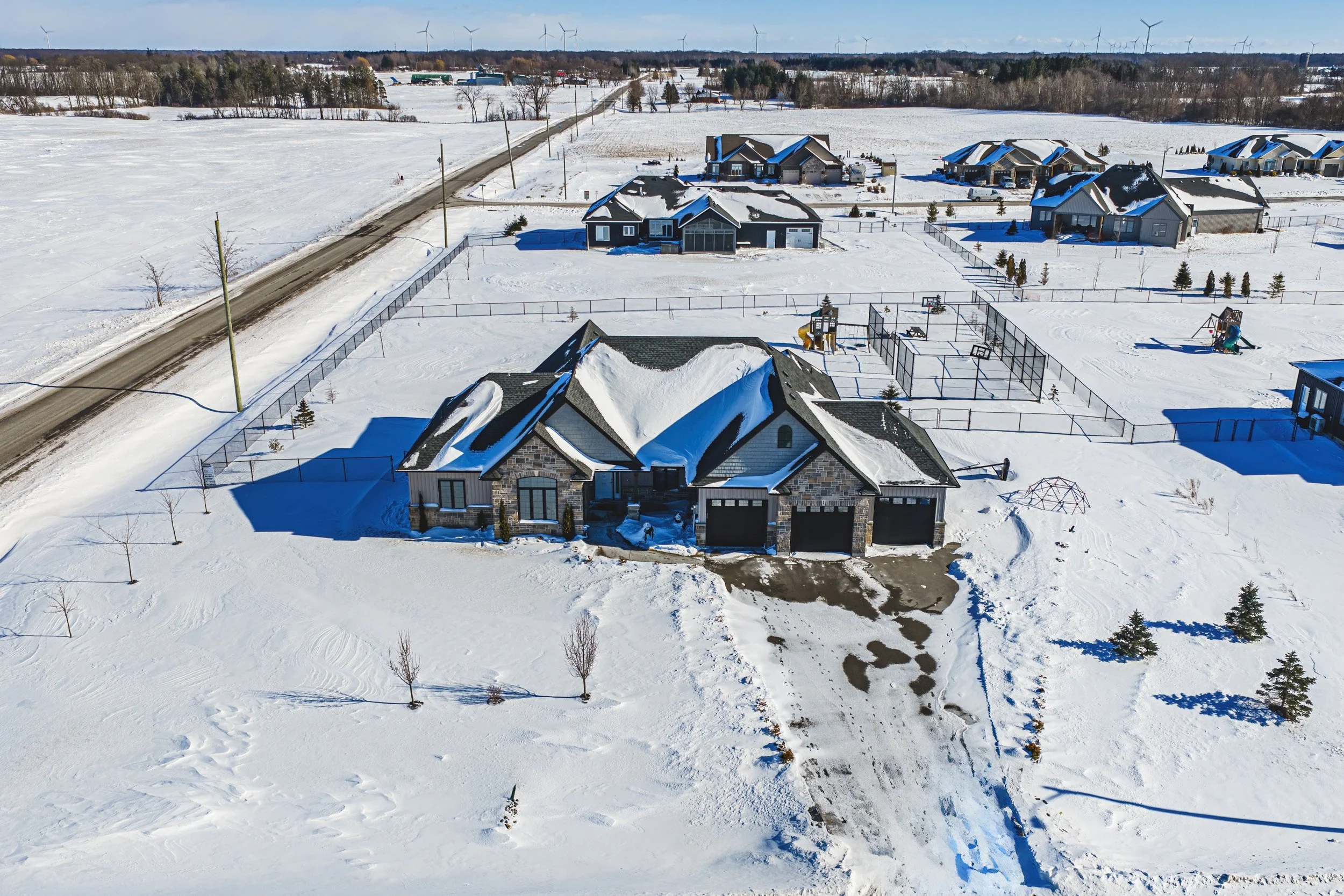 2 - 1 Phillips Court, Dunnville.jpg