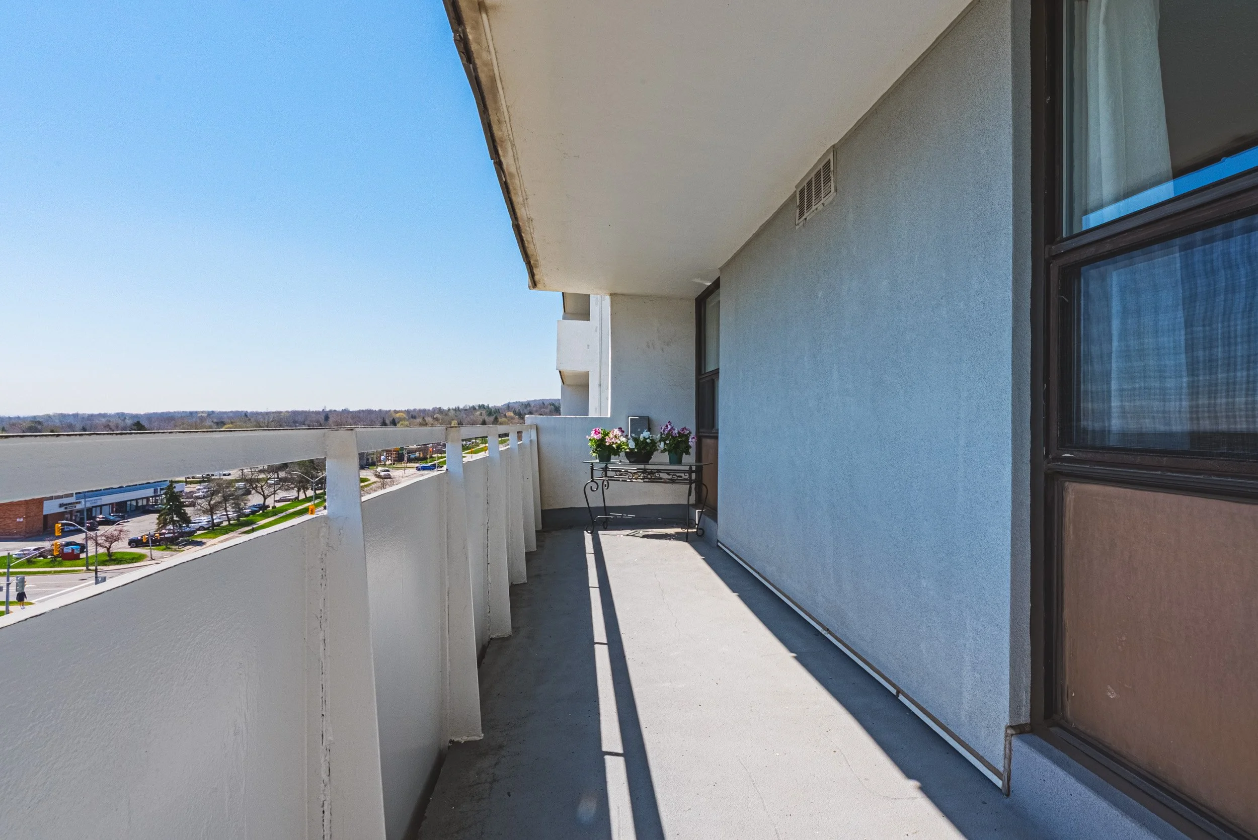 23 - 2055 Upper Middle Rd #705, Burlington.jpg