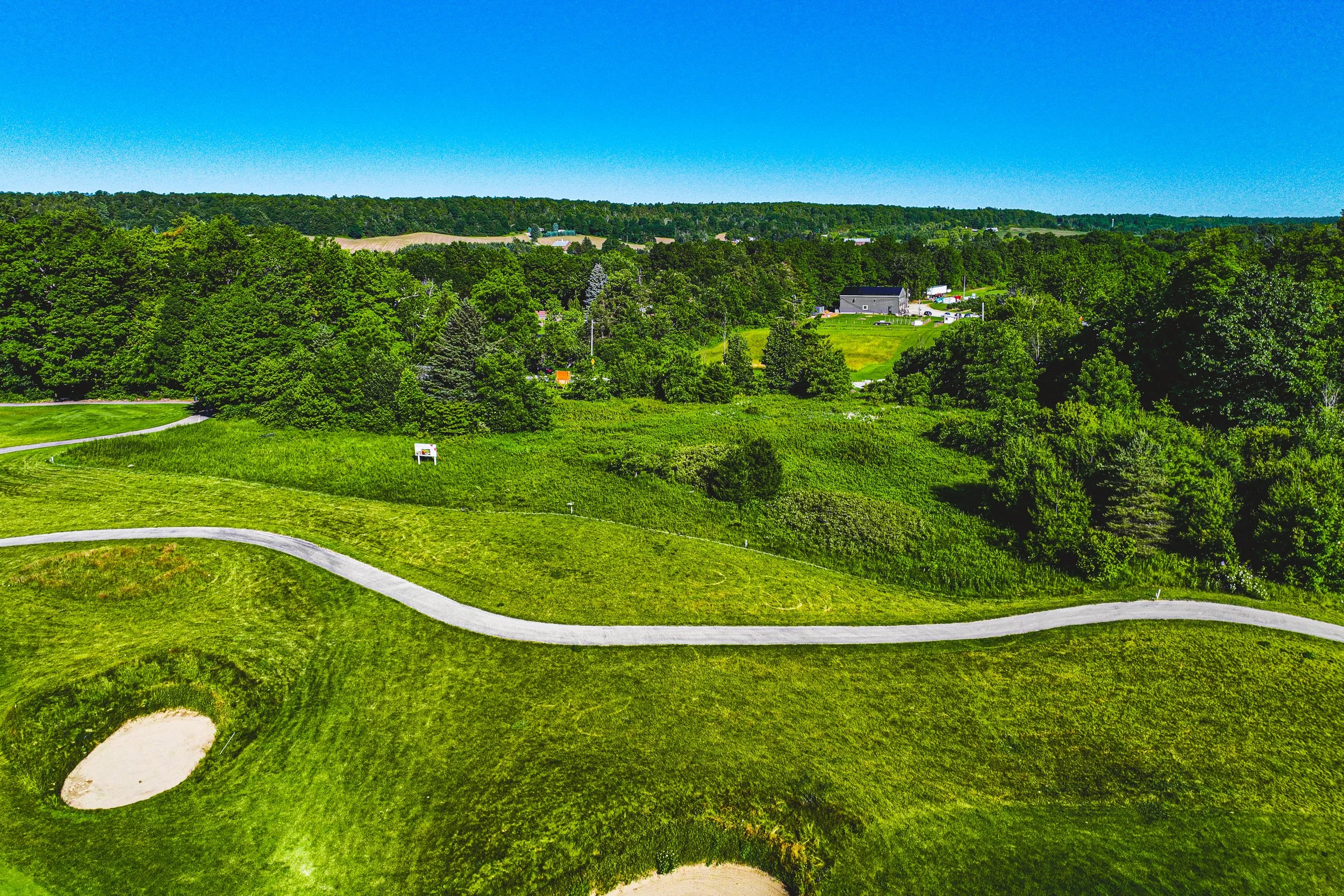 16-8220 10th Sideroad, Milton.jpg