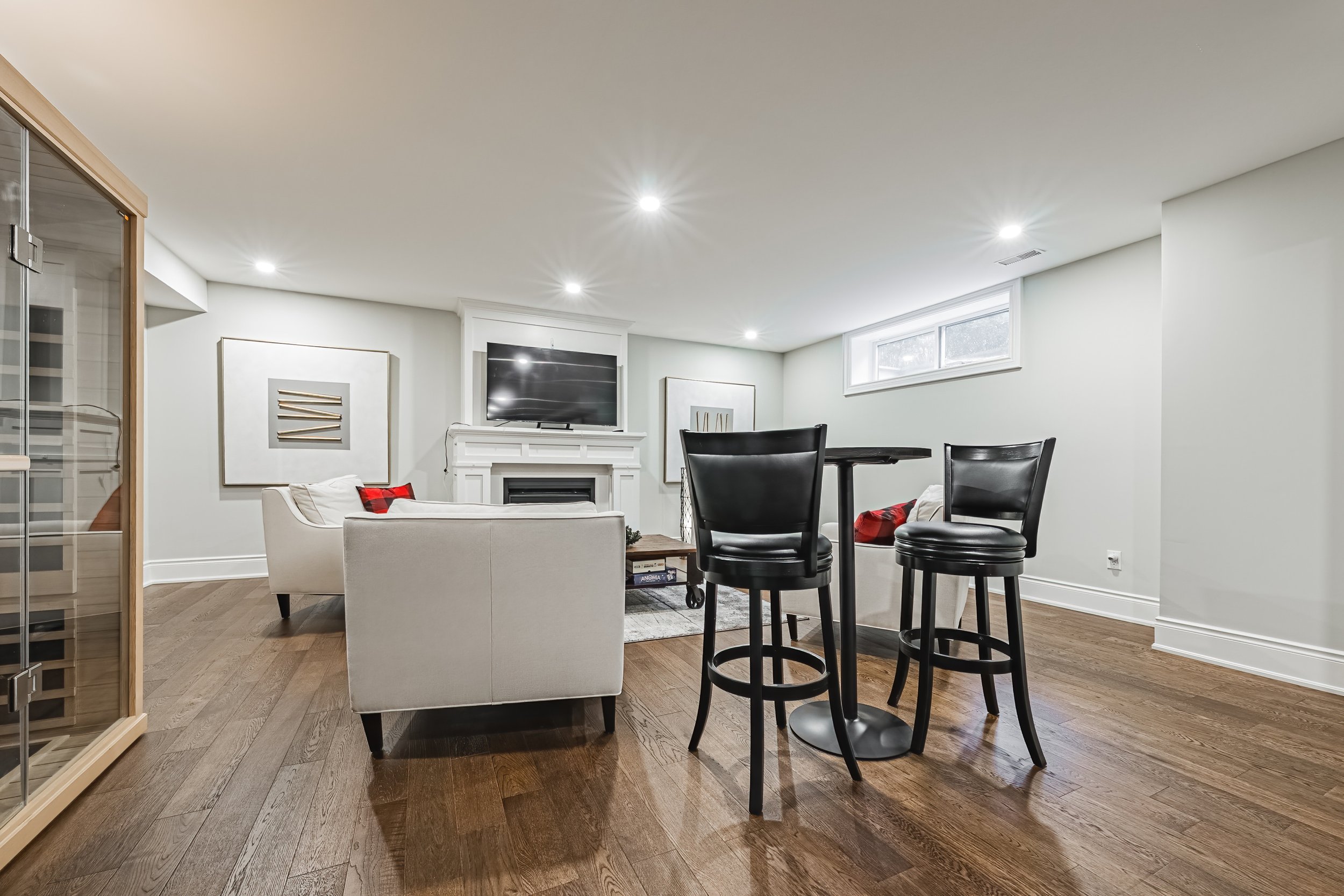 50 - 4369 Lakeshore Rd, Burlington.jpg