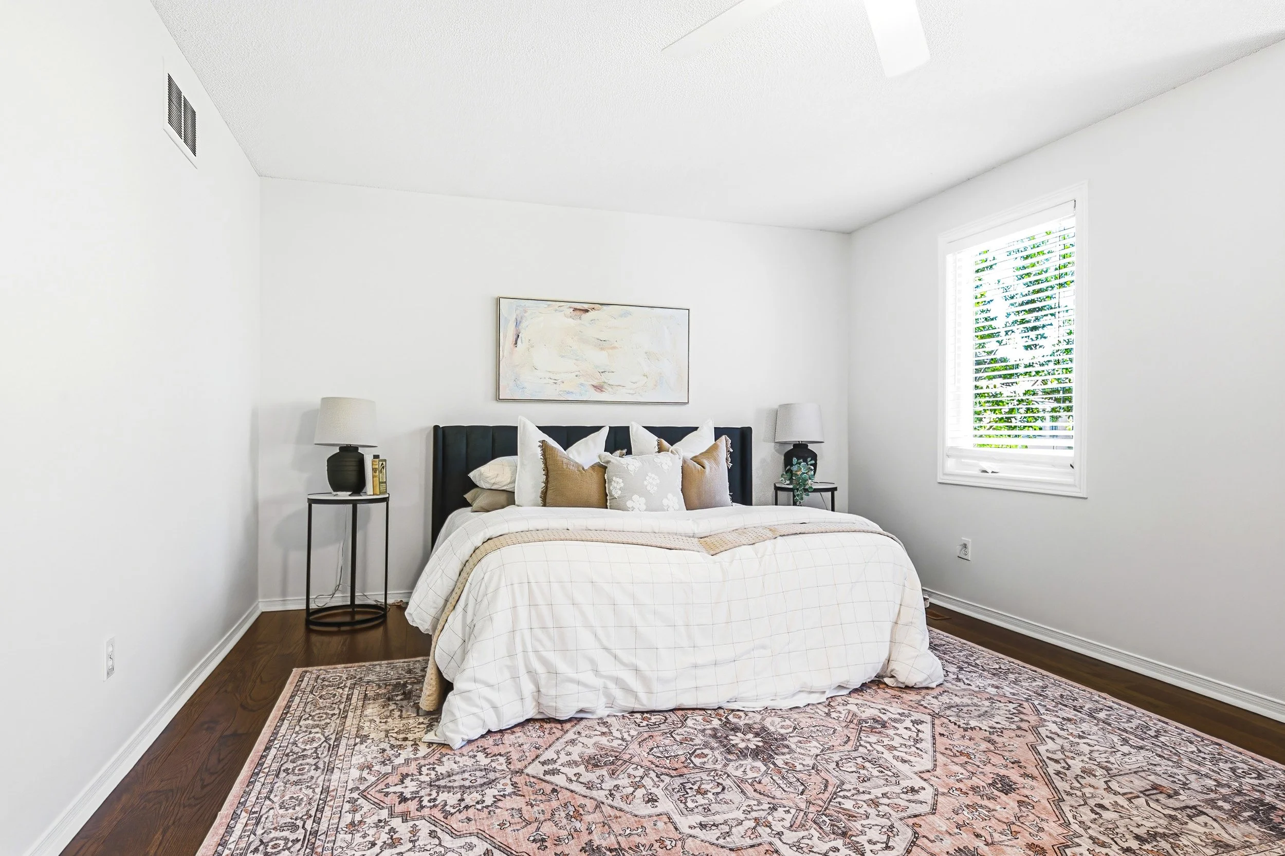 30 - 4153 Vermont Cres, Burlington.jpg