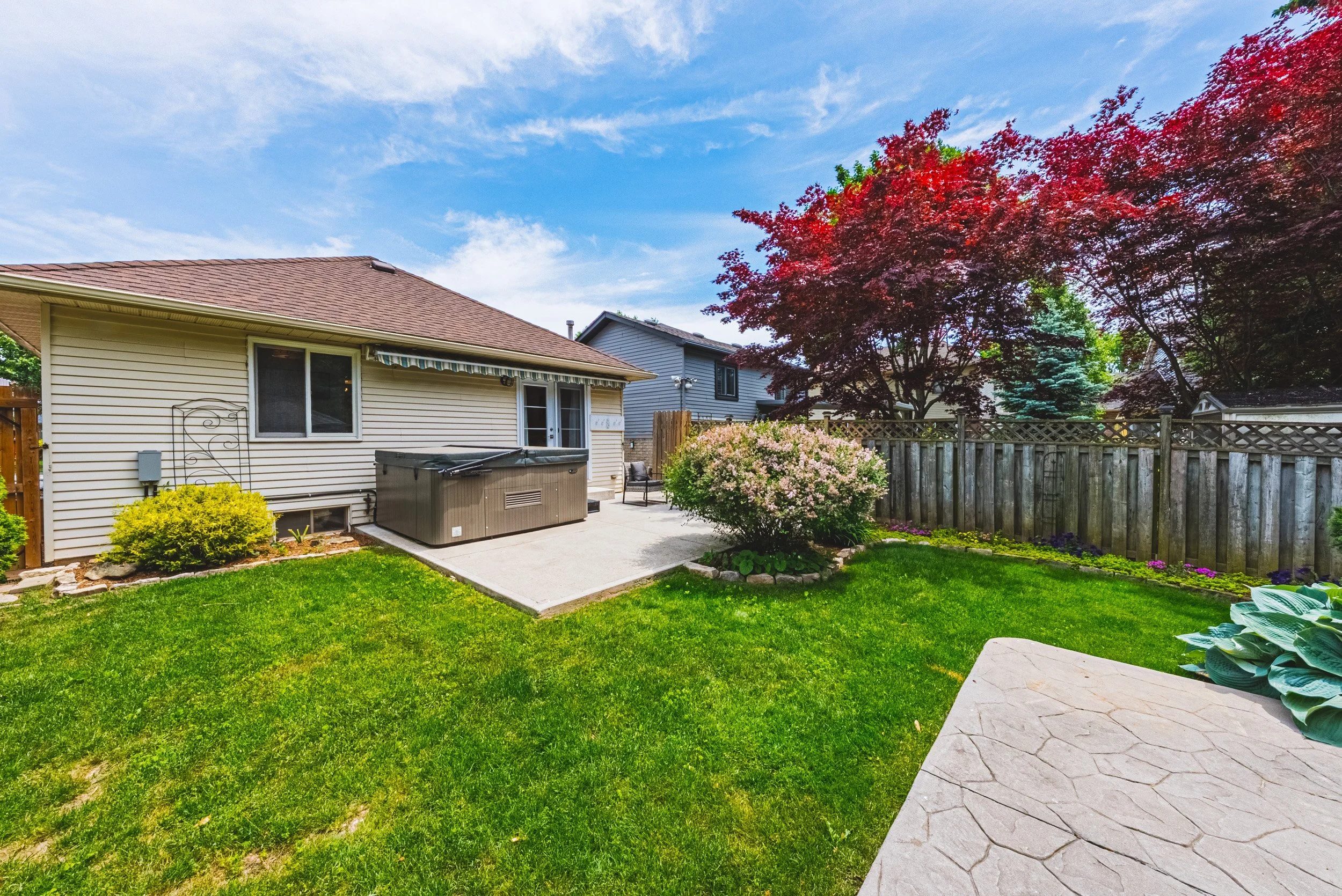 39 - 744 Miriam Cres, Burlington.jpg