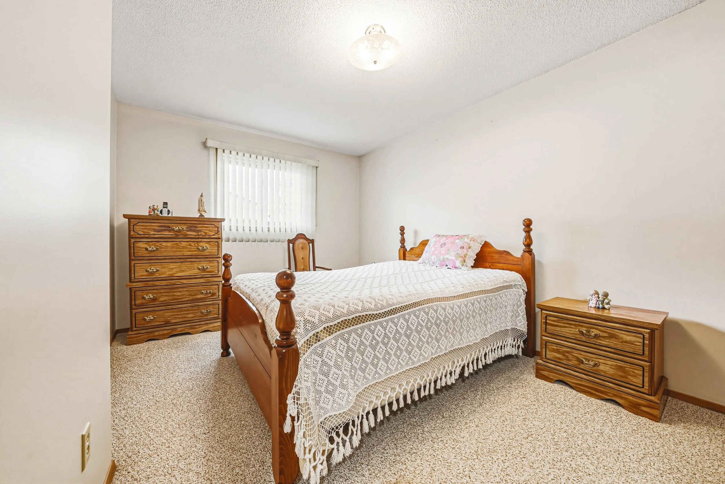 19 - 117 Stonyburn Cres, Cambridge.jpg