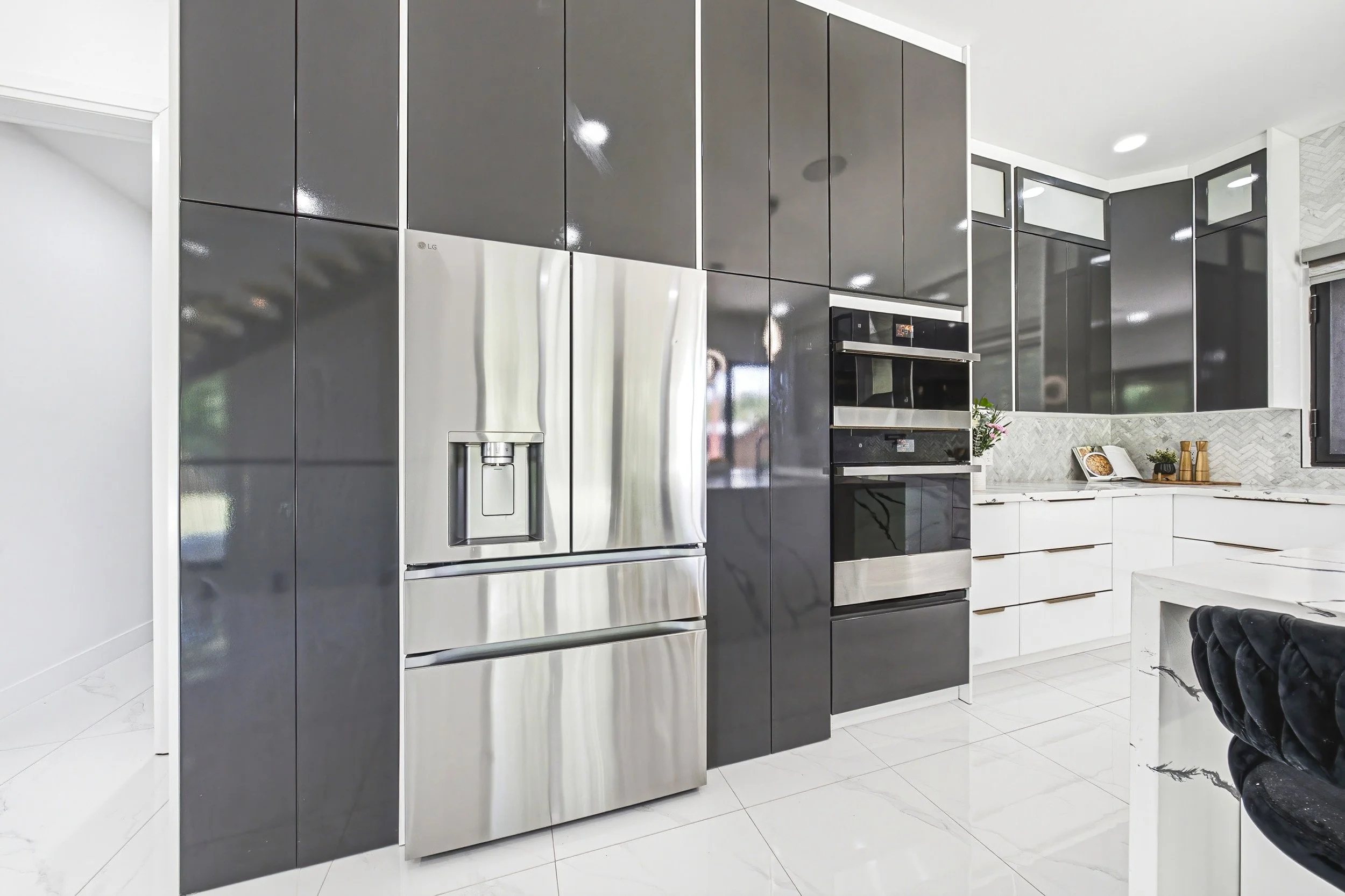 21 - 4511 Guelph Line, Burlington.jpg