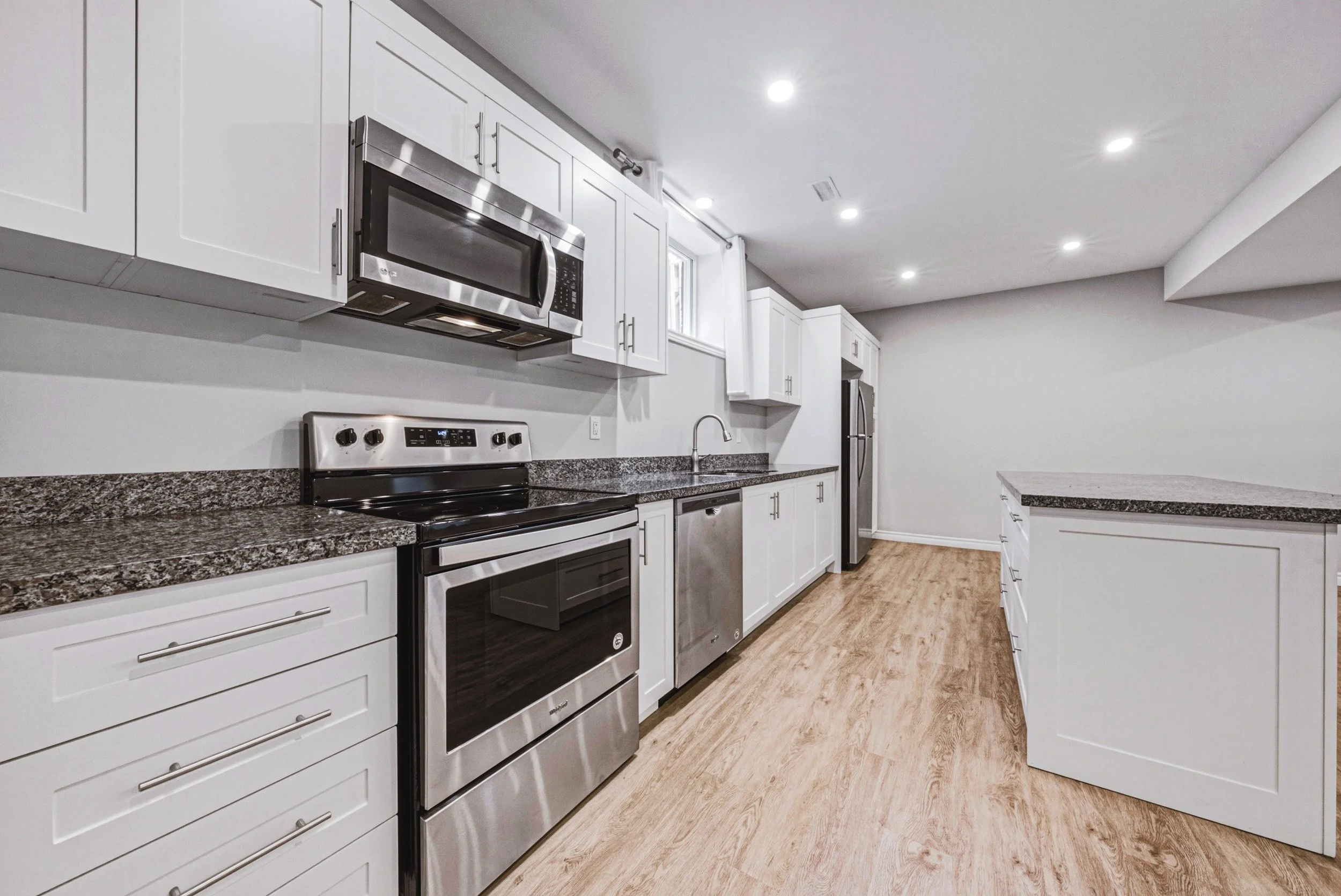 33 - 602 Cochrane Rd, Hamilton.jpg