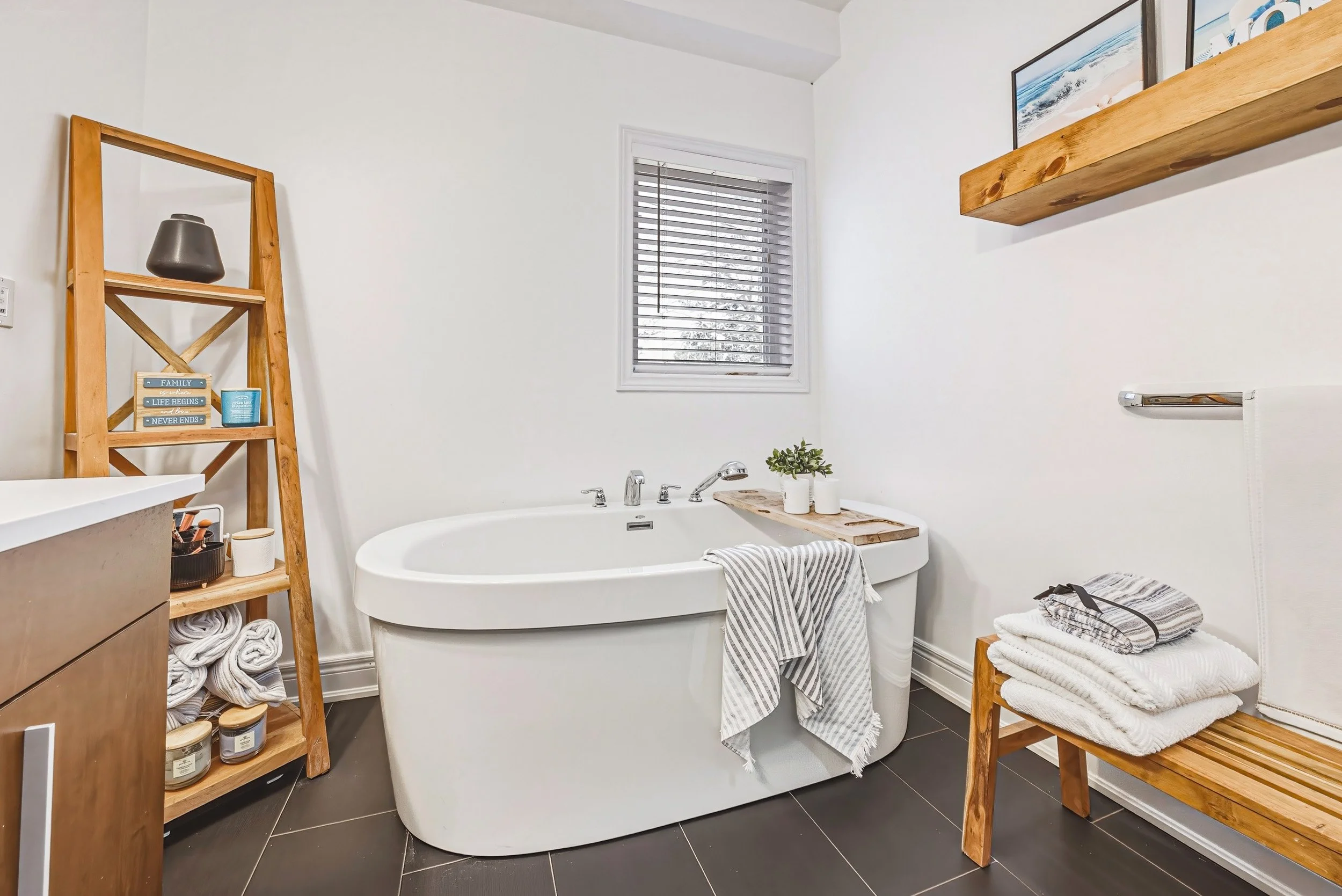 25 - 219 Walker St, Cambridge.jpg