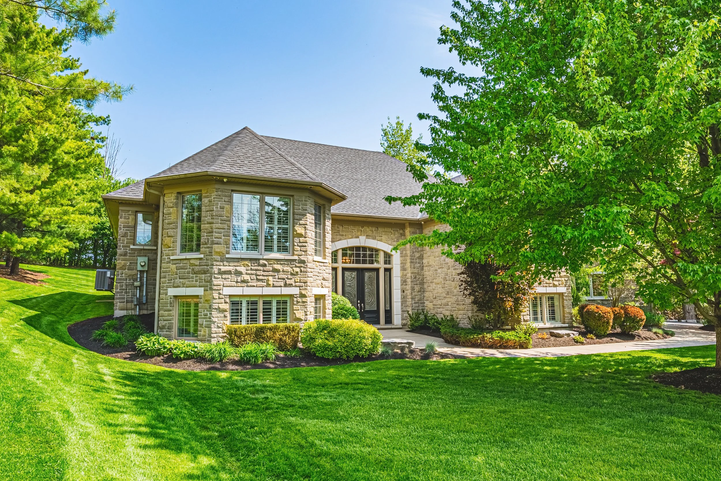 8 - 845 Hidden Valley Rd, Kitchener.jpg