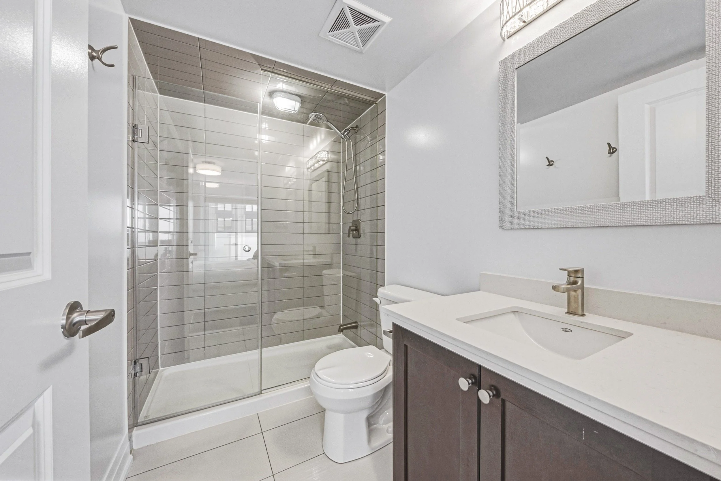 22 - 10 Drummond St #505, Etobicoke.jpg