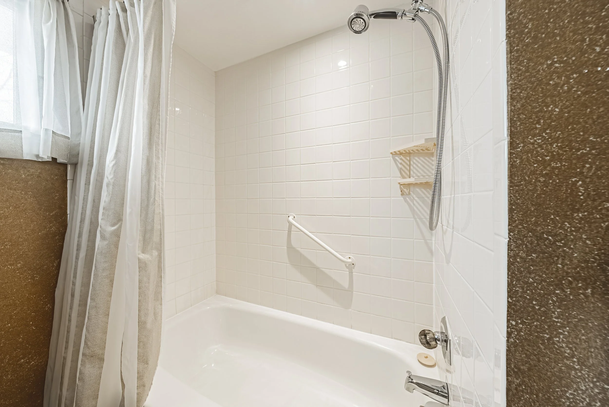 35 - 176 Charnwood Dr, Oakville.jpg