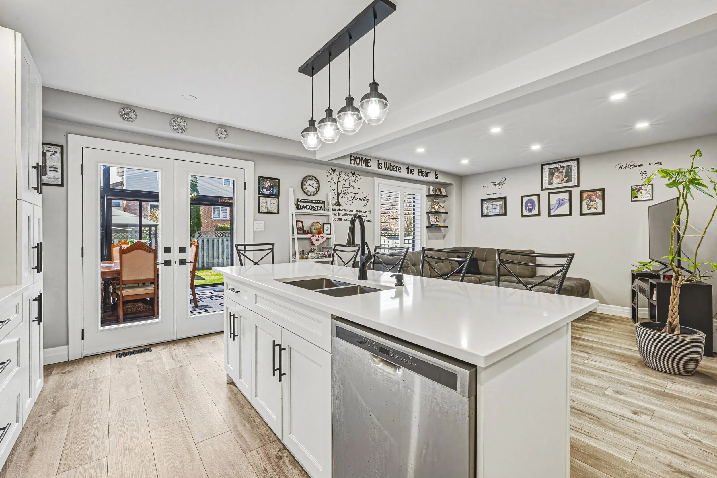 9 - 95 Light Dr, Cambridge.jpg