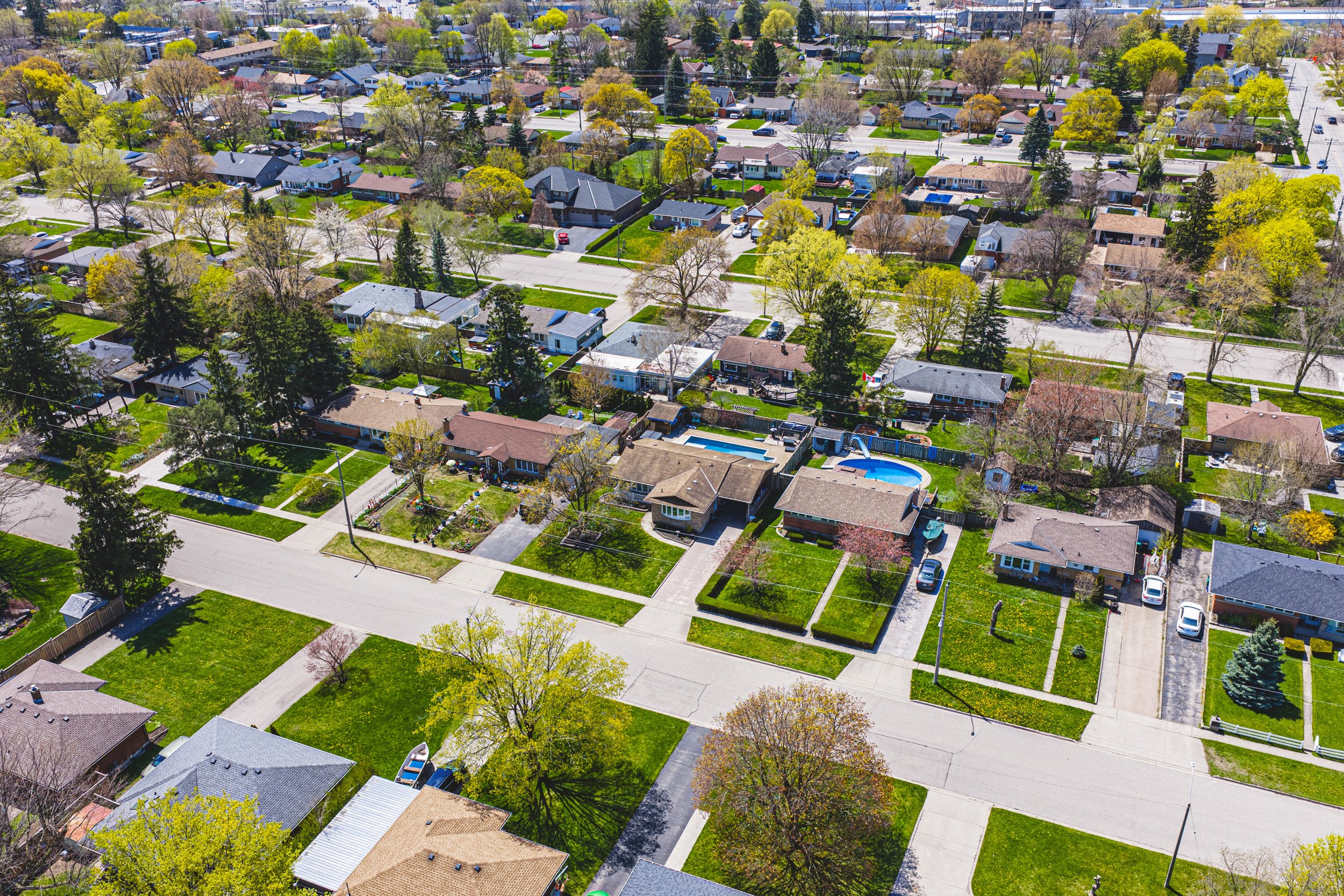 1 - 1338 Eleanor Ave, Cambridge.jpg