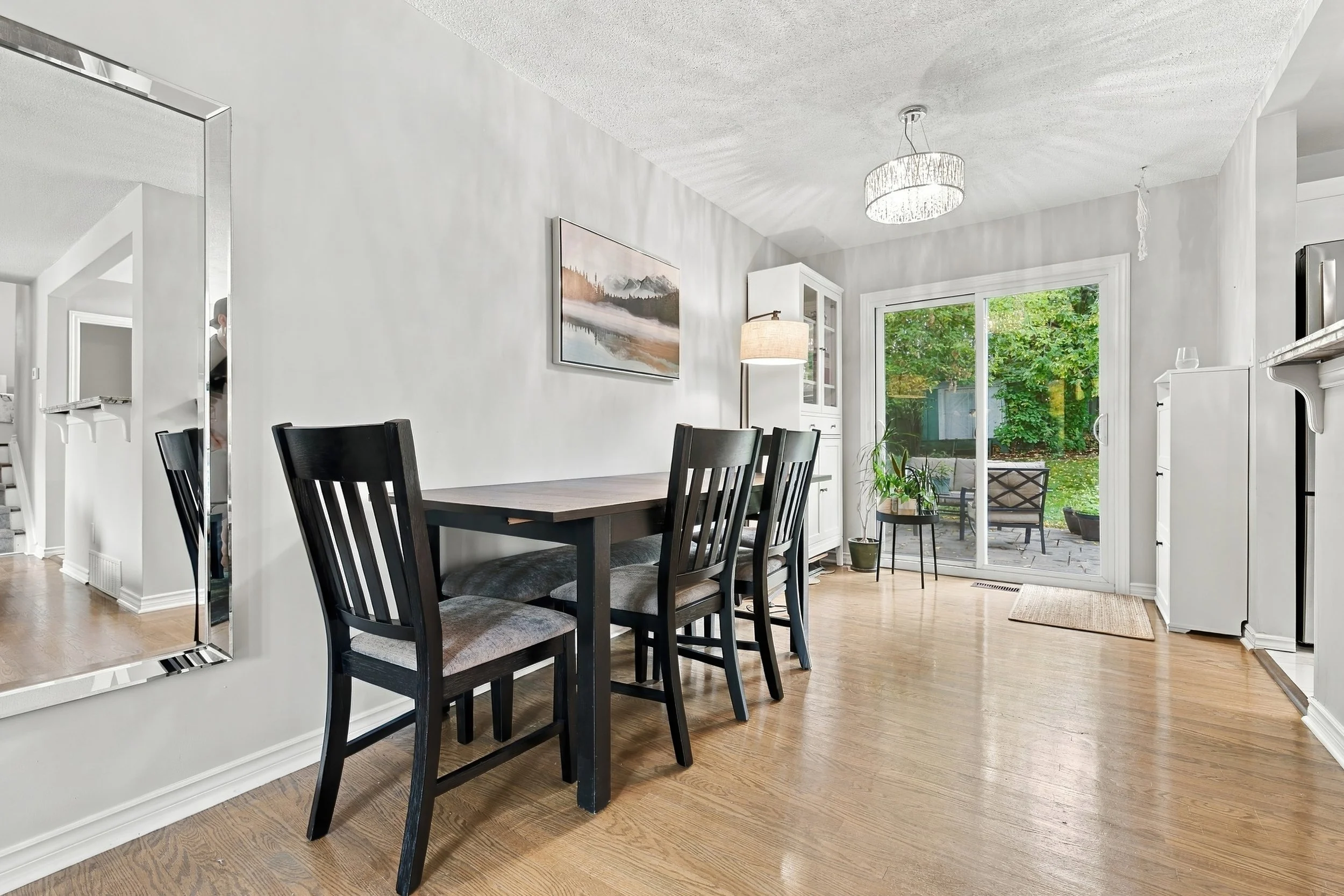 13 - 429 Limeridge Rd W, Hamilton.jpg