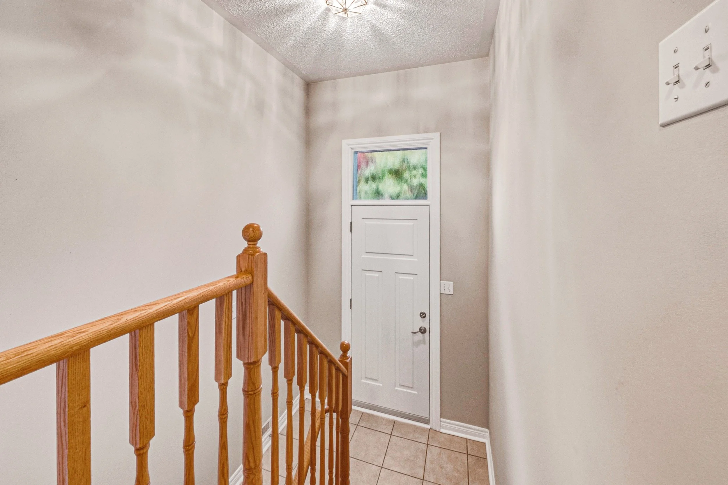 25 - 237 Mountainberry Rd, Brampton.jpg