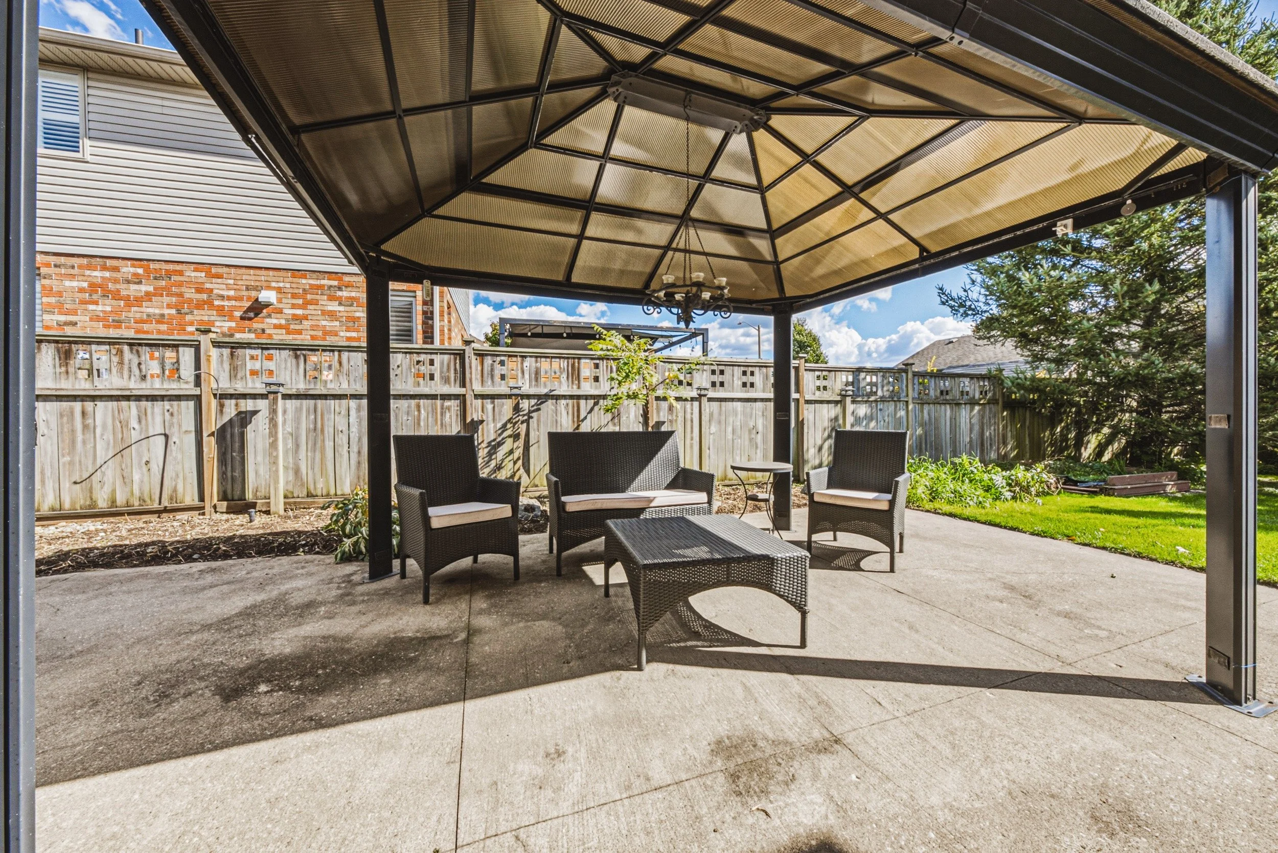 37 - 116 Attwood Dr, Cambridge.jpg