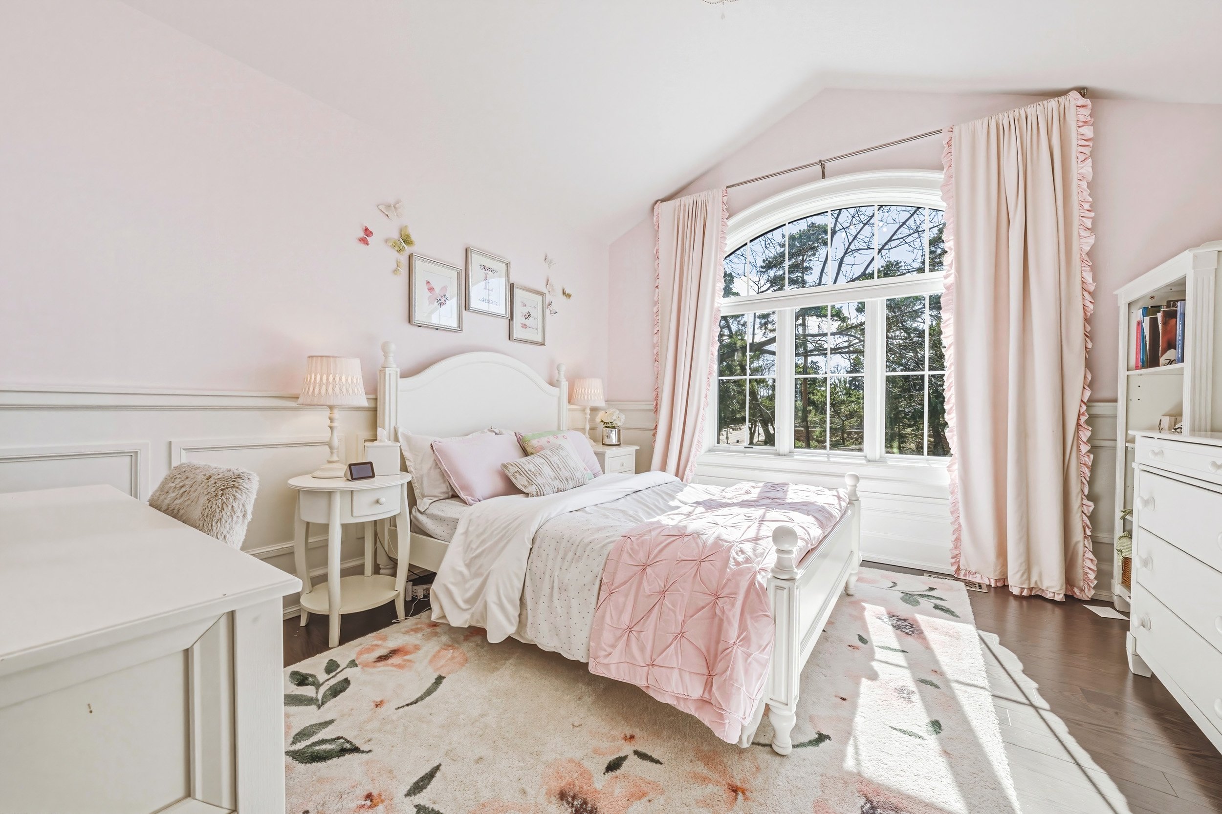 31 - 476 Patricia Dr, Burlington.jpg