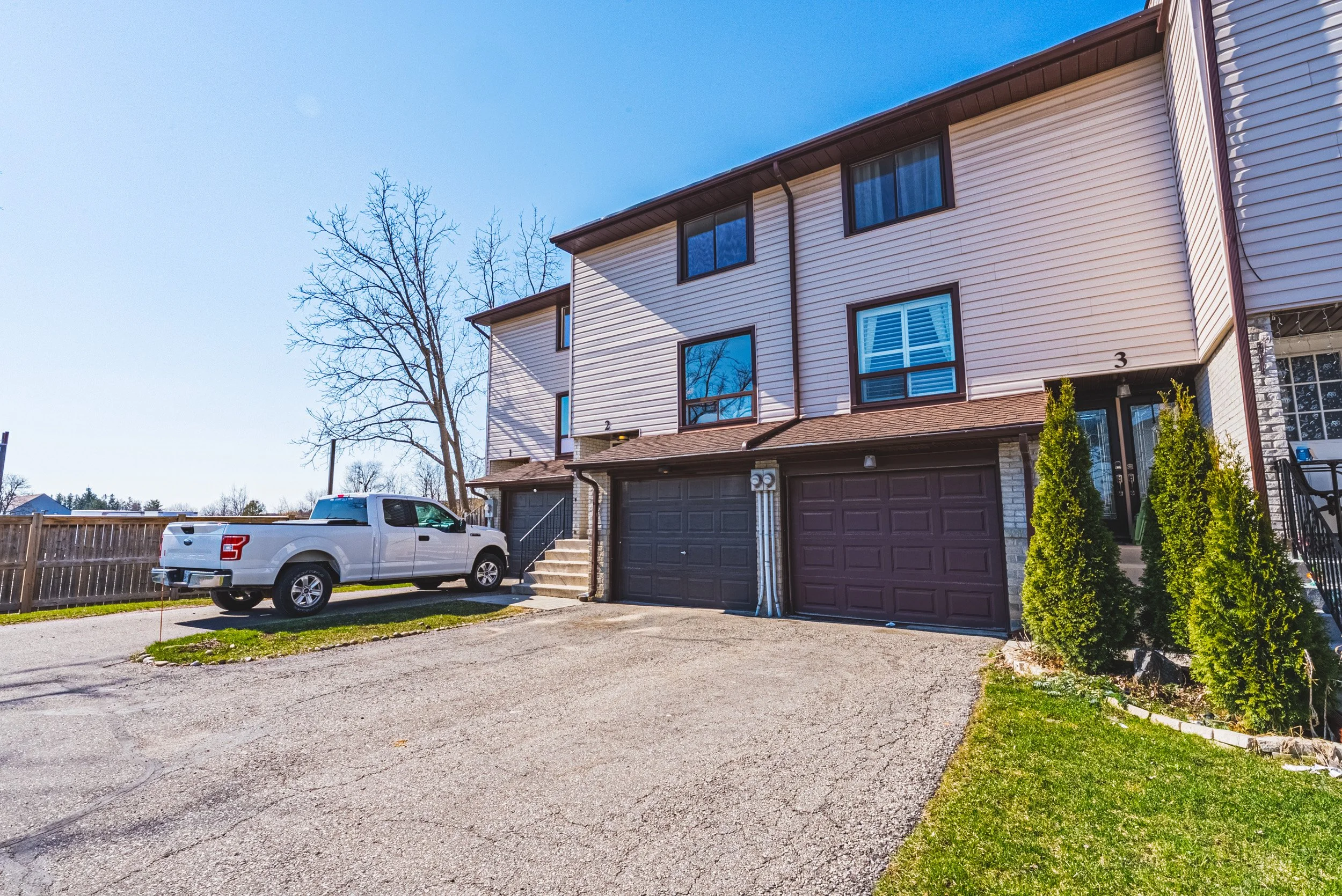 3 - 2-64 Bronte St, Milton.jpg