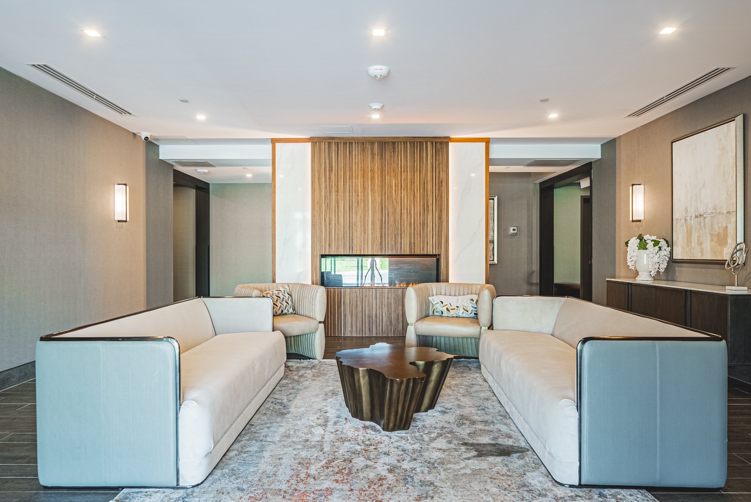 37-470 Dundas St E Waterdown.jpg