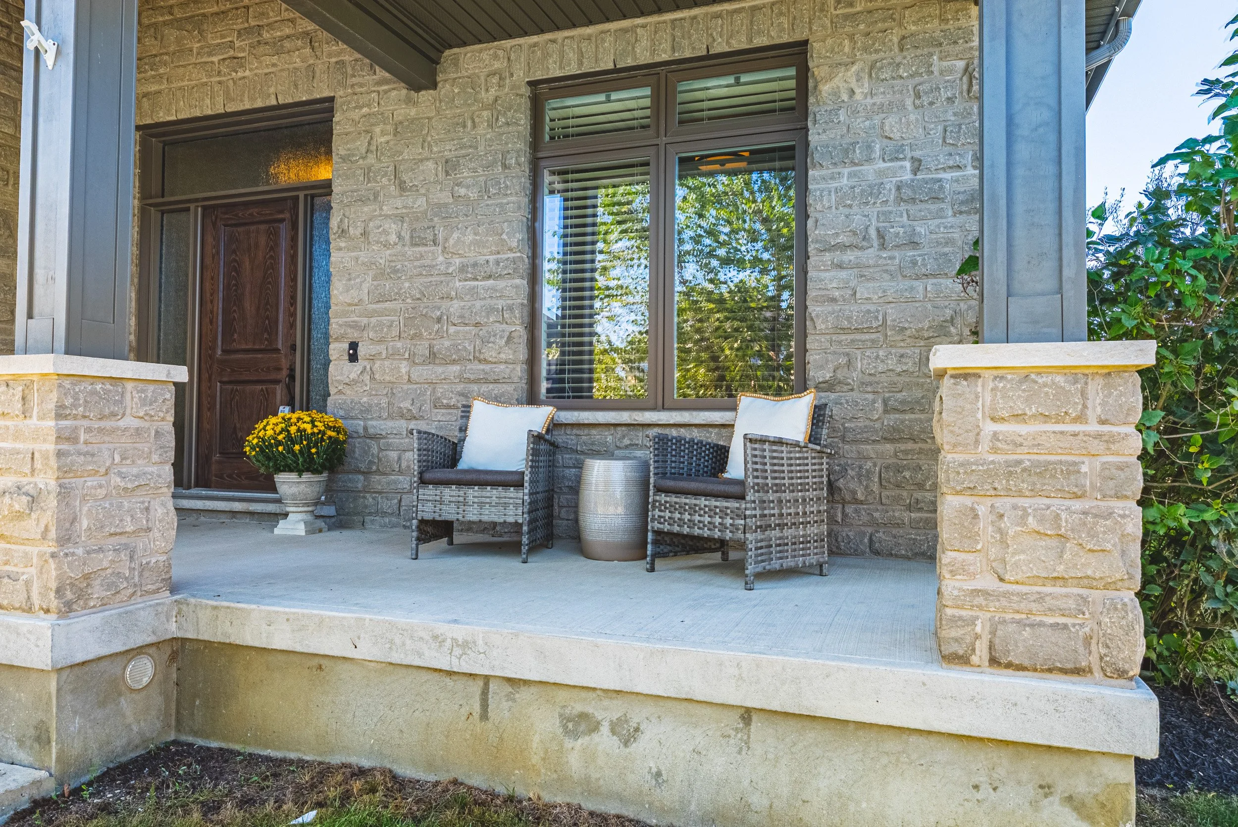 6 - 41 Zaduk Pl, Guelph.jpg