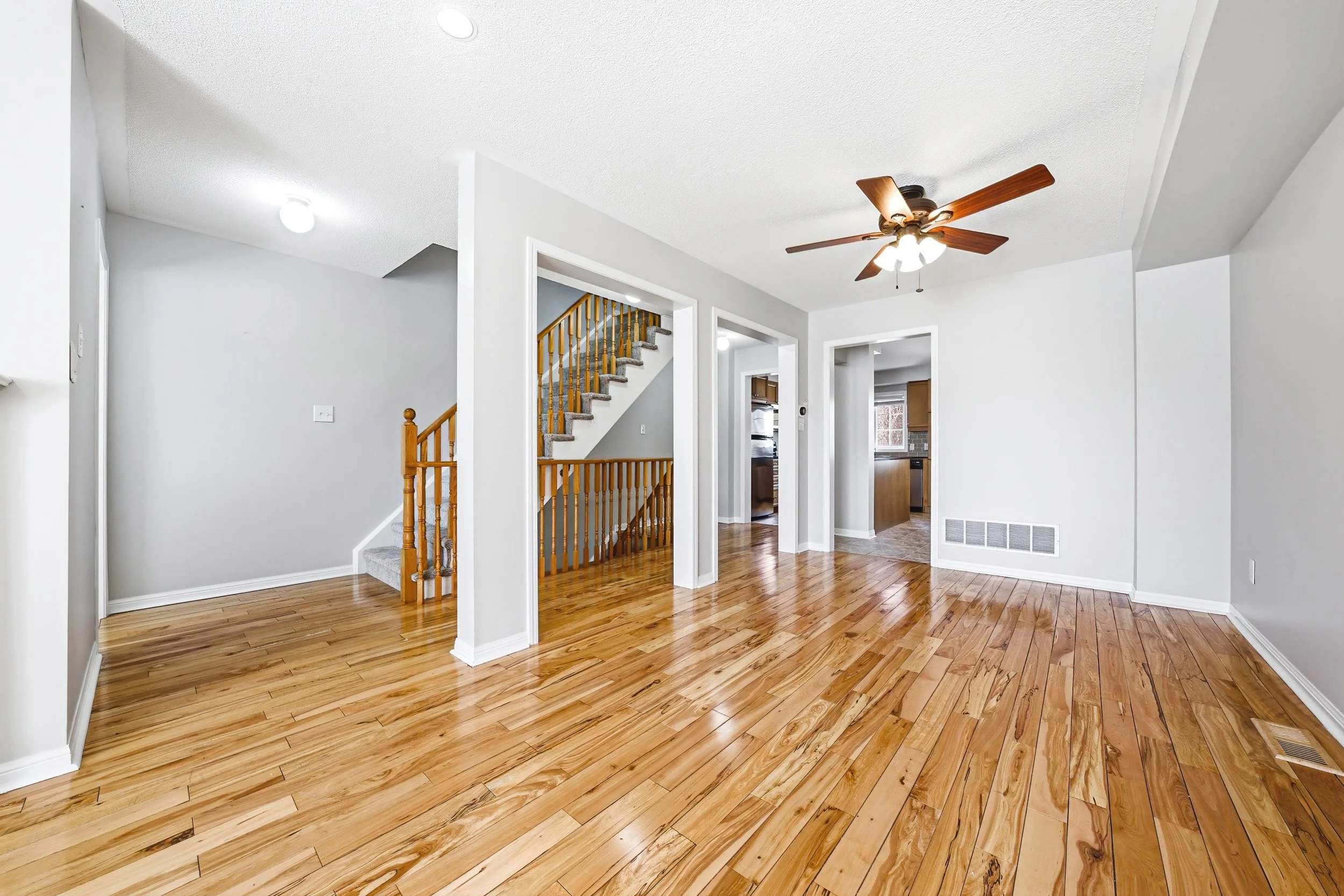 12 - 470 Beach Blvd #8, Hamilton.jpg