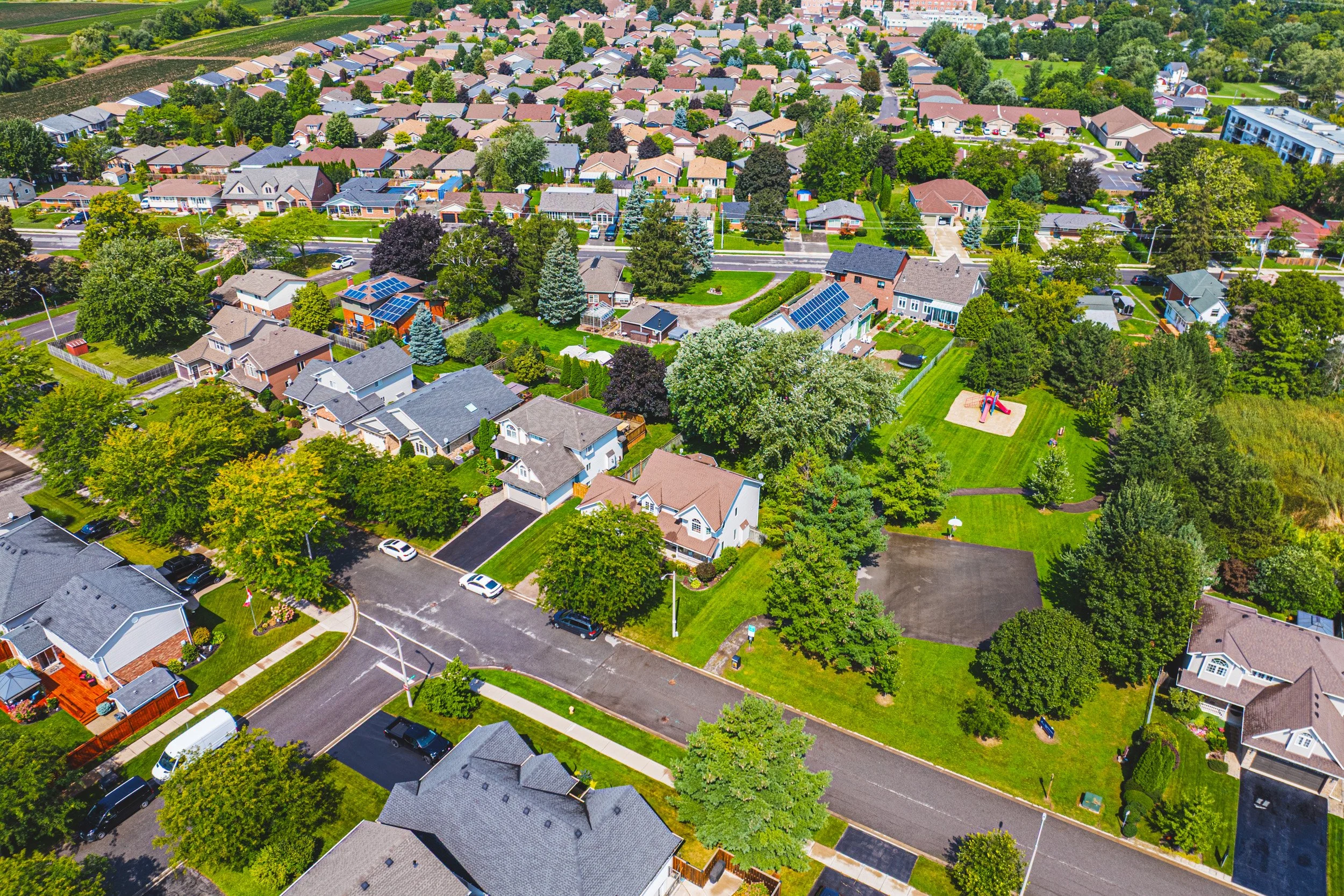 44 - 4011 Azalea Cres, Lincoln.jpg