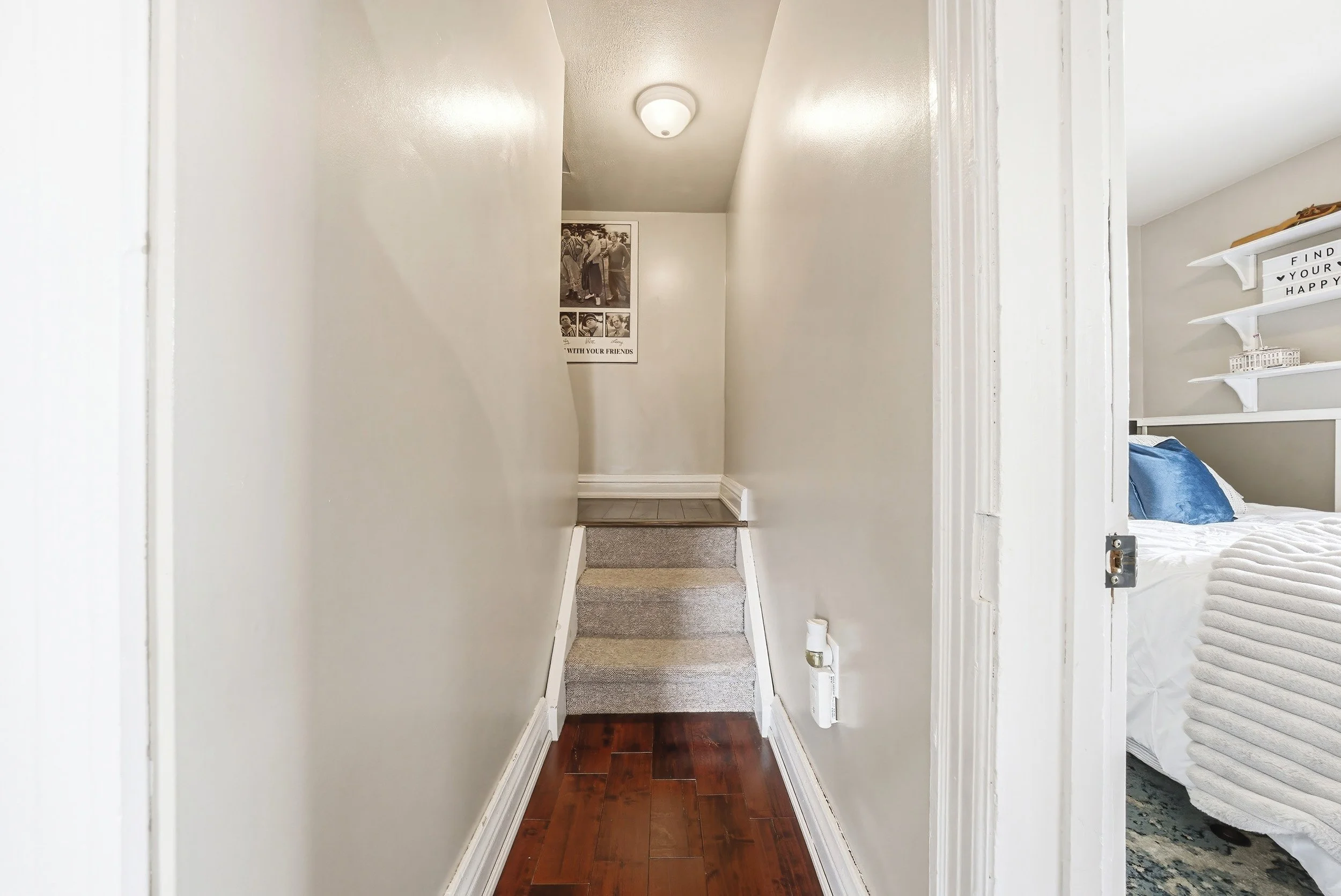 27 - 30 Grand Ave, Caledonia.jpg