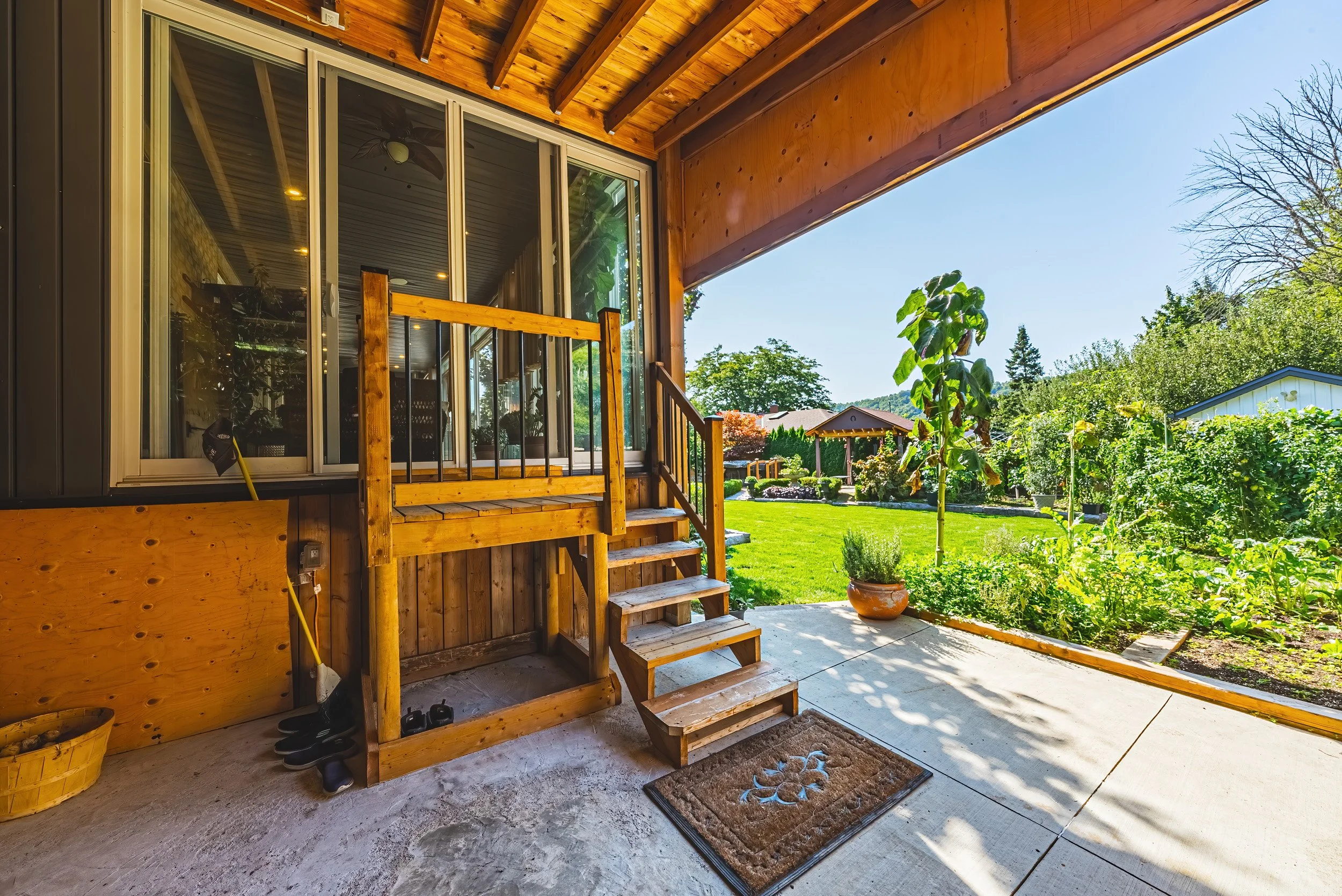 60 - 1214 Hwy 8, Stoney Creek.jpg