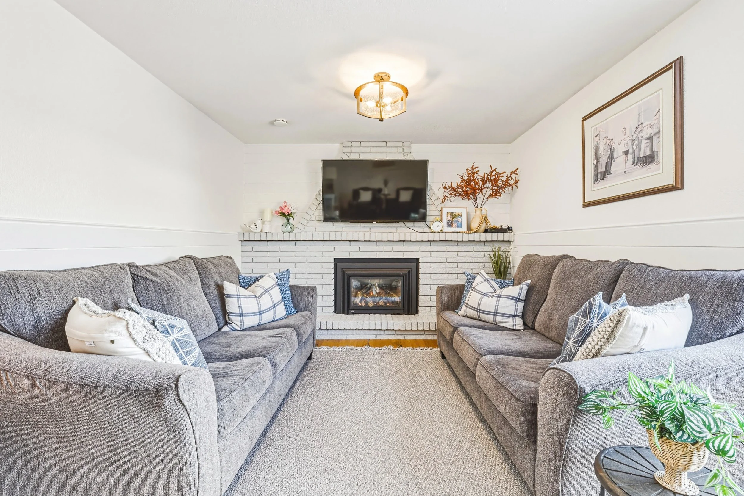 25 - 103 Empress Ave, Hamilton.jpg