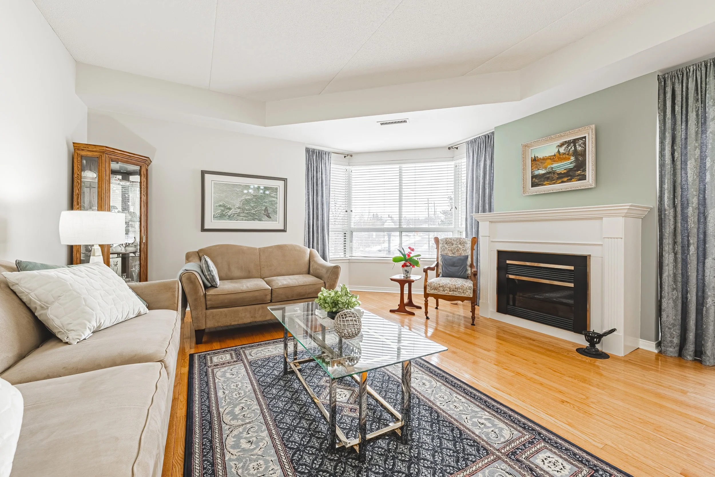 12 - 2075 Amherst Heights Dr #103, Burlington.jpg