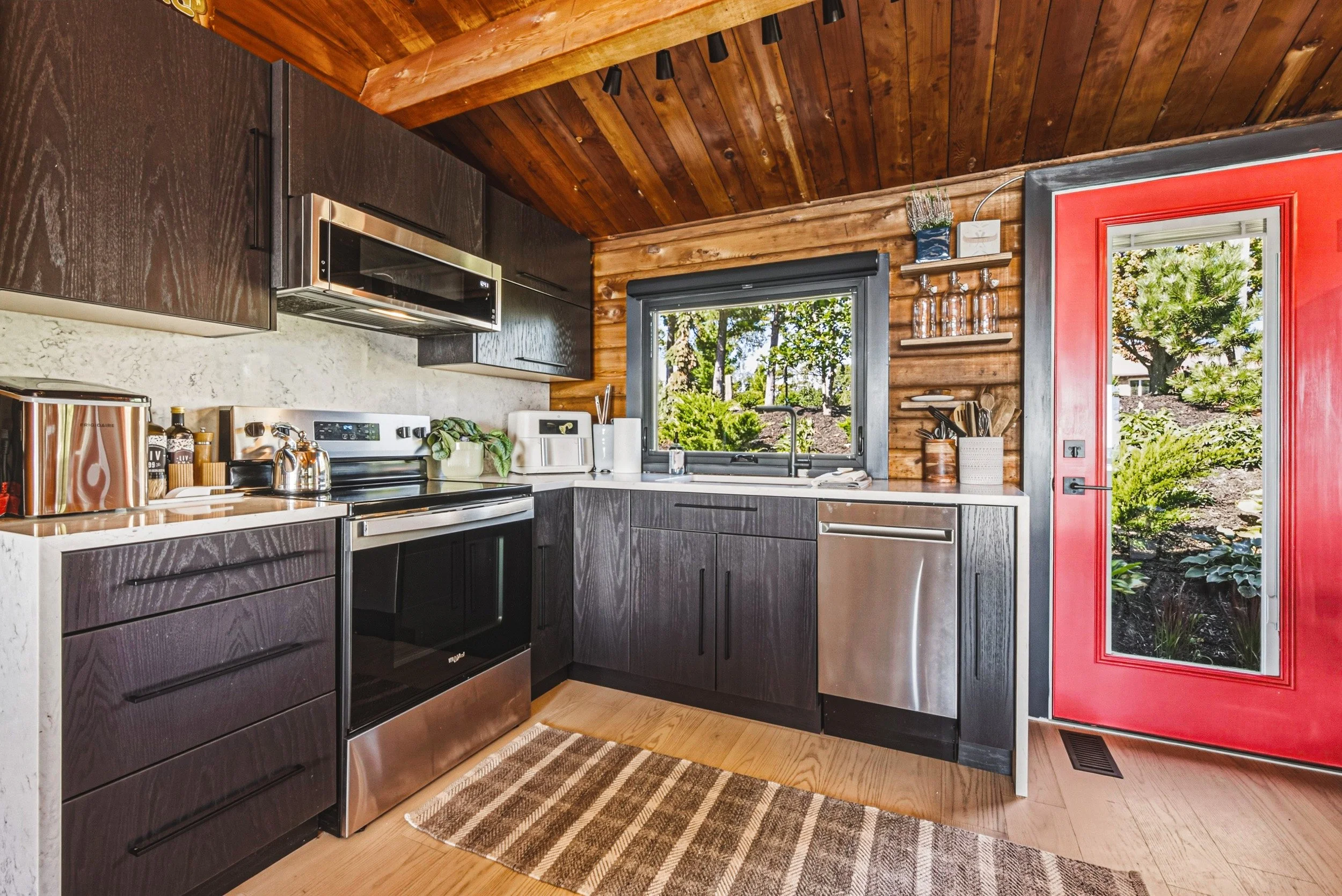 9 - 101 Lighthouse Dr, Dunnville.jpg