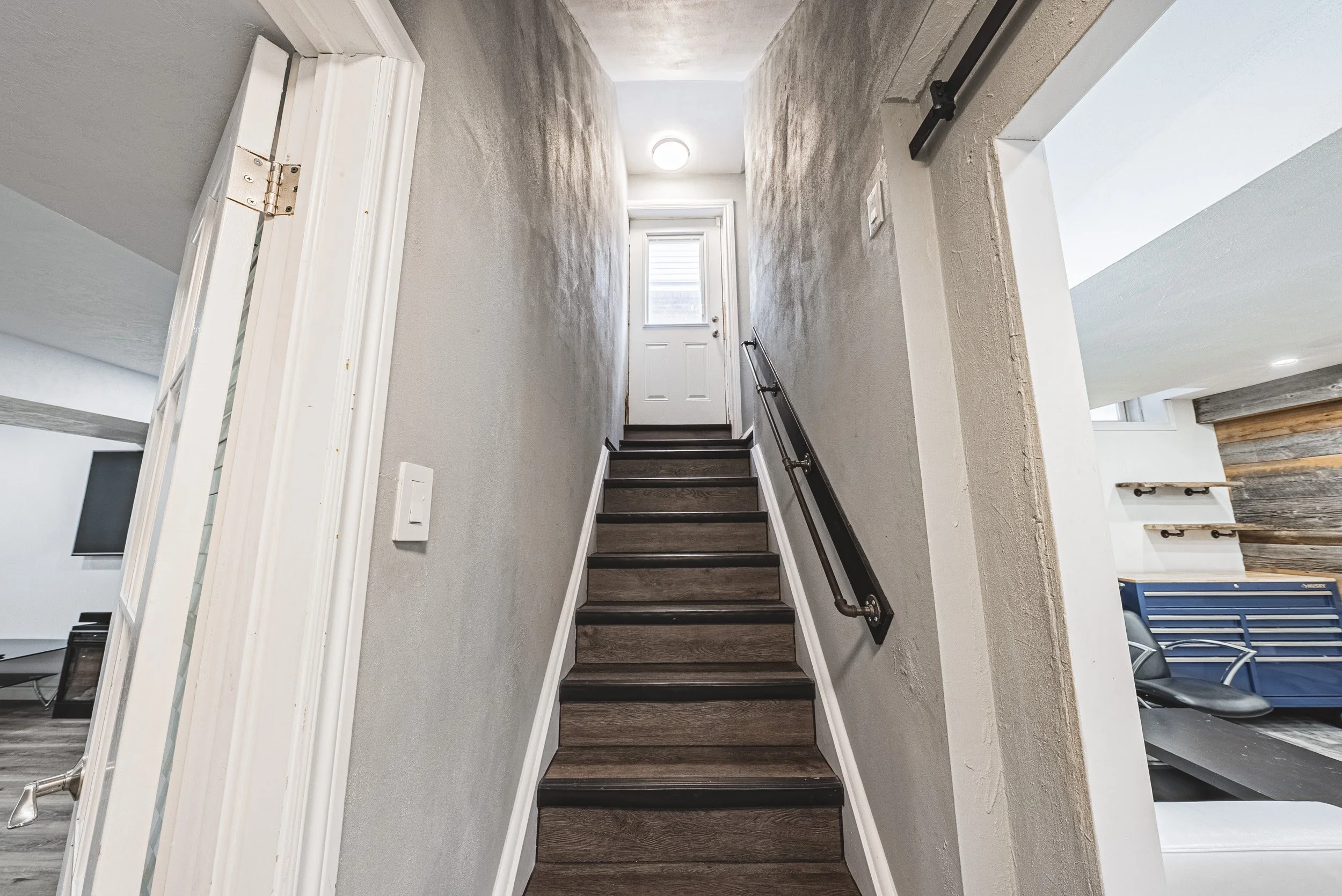 40 - 6 Second Rd W, Stoney Creek.jpg