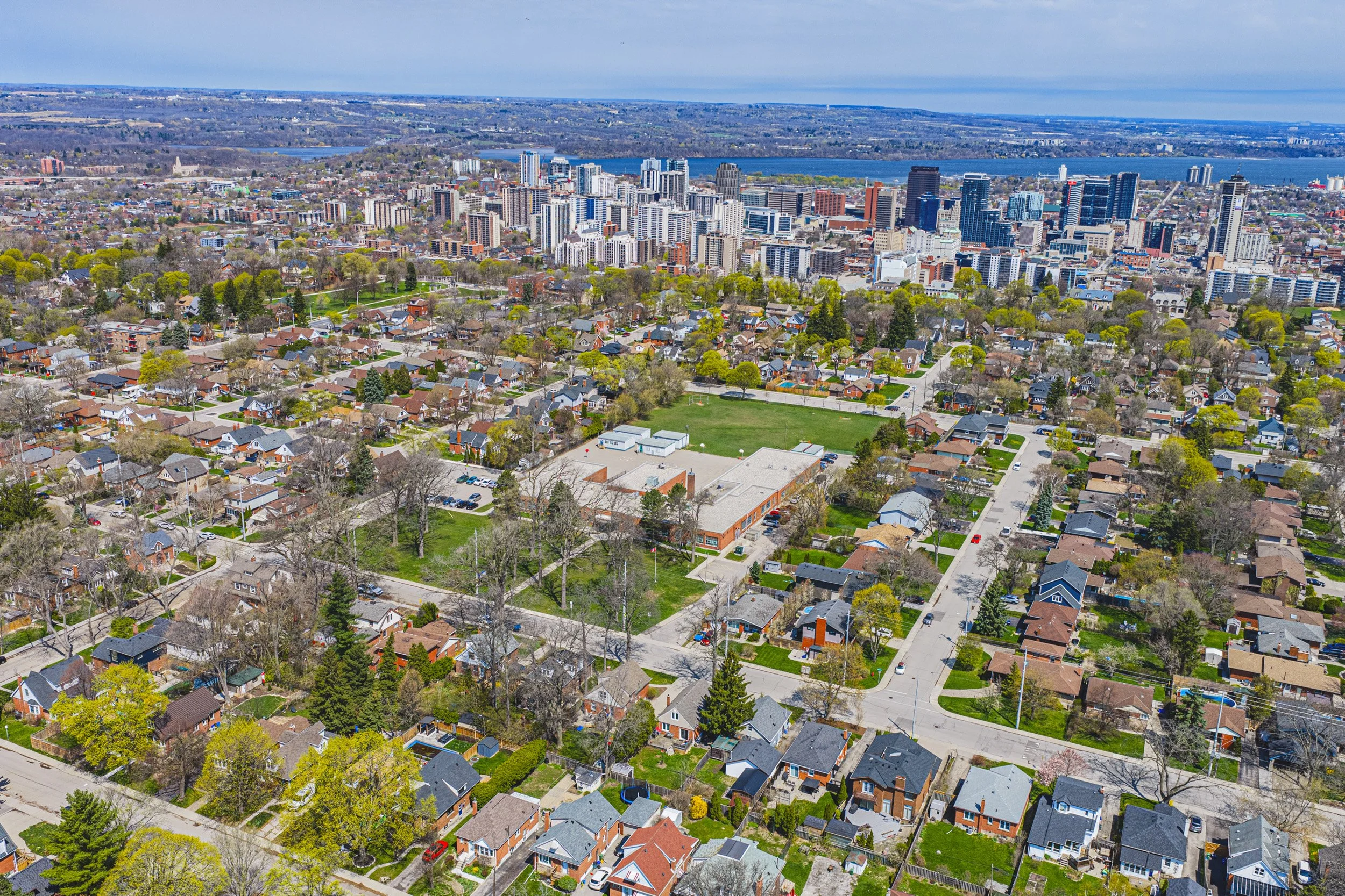 49 - 103 Empress Ave, Hamilton.jpg