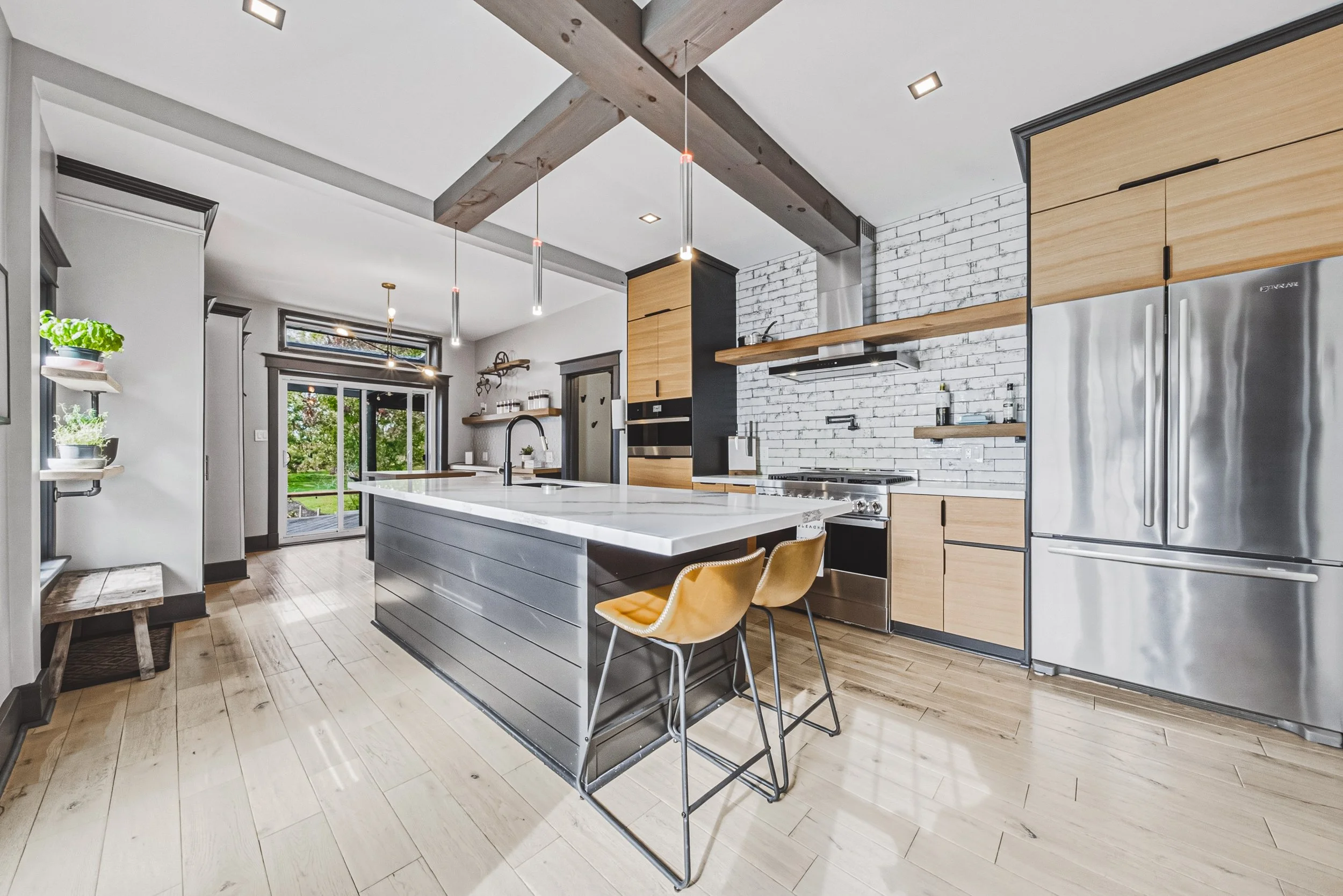 7-595 Mt Pleasant Rd Brantford.jpg