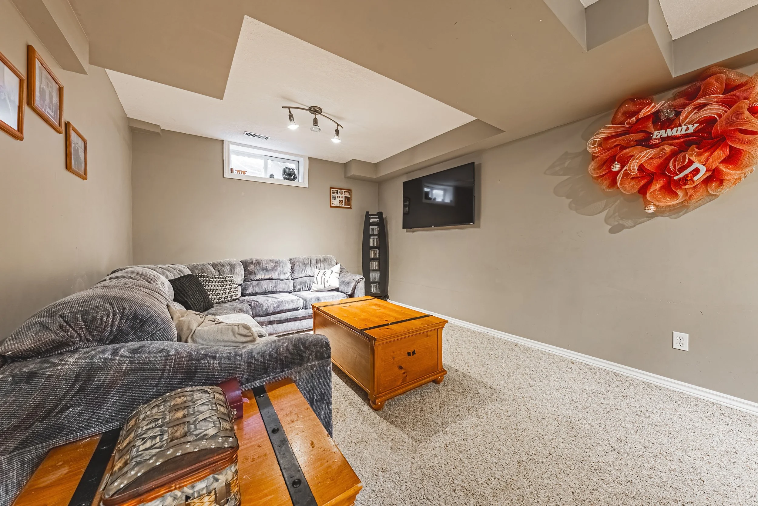 28 - 95 Light Dr, Cambridge.jpg