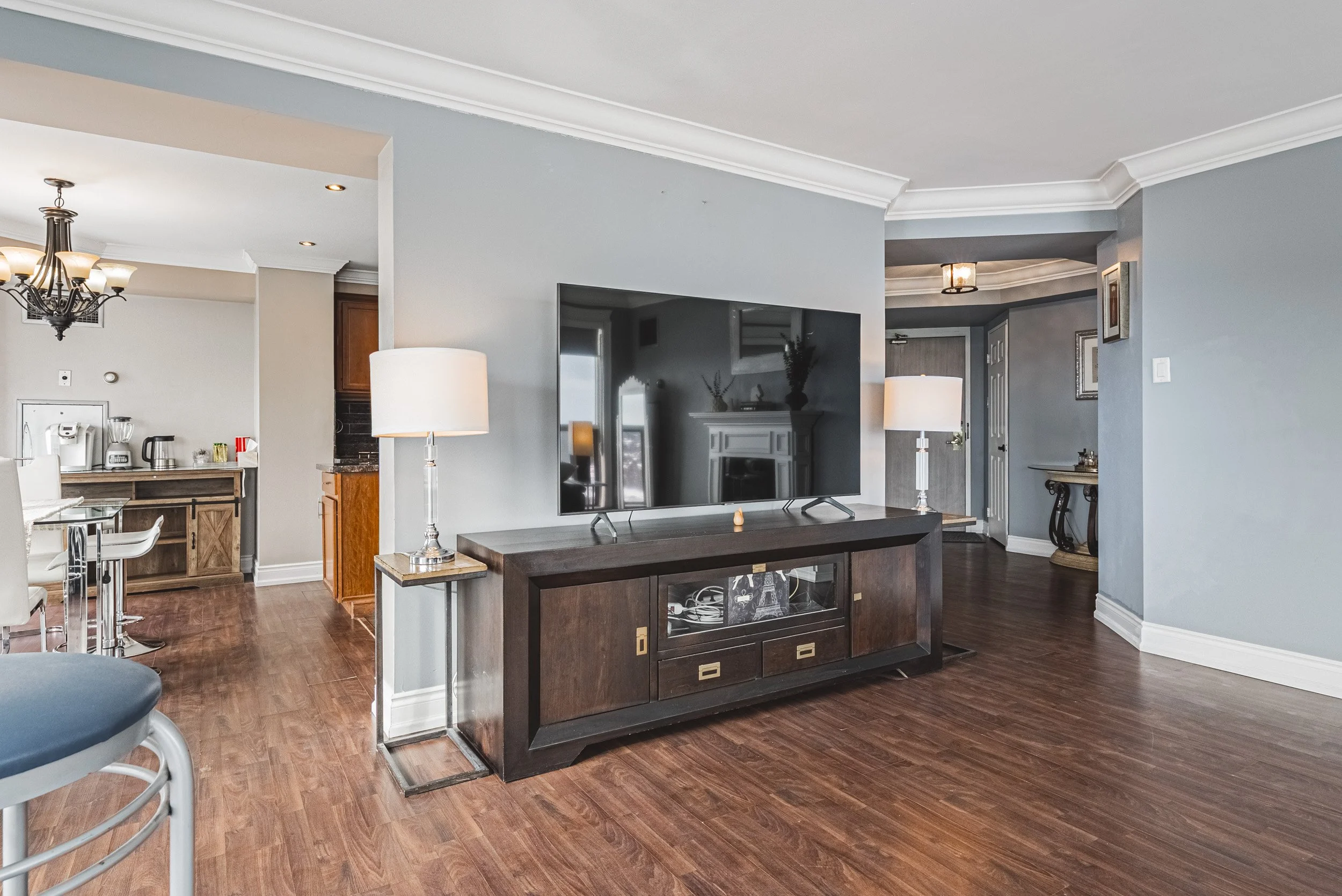 16 - 2155 Burnhamthorpe Rd W #1904, Mississauga.jpg