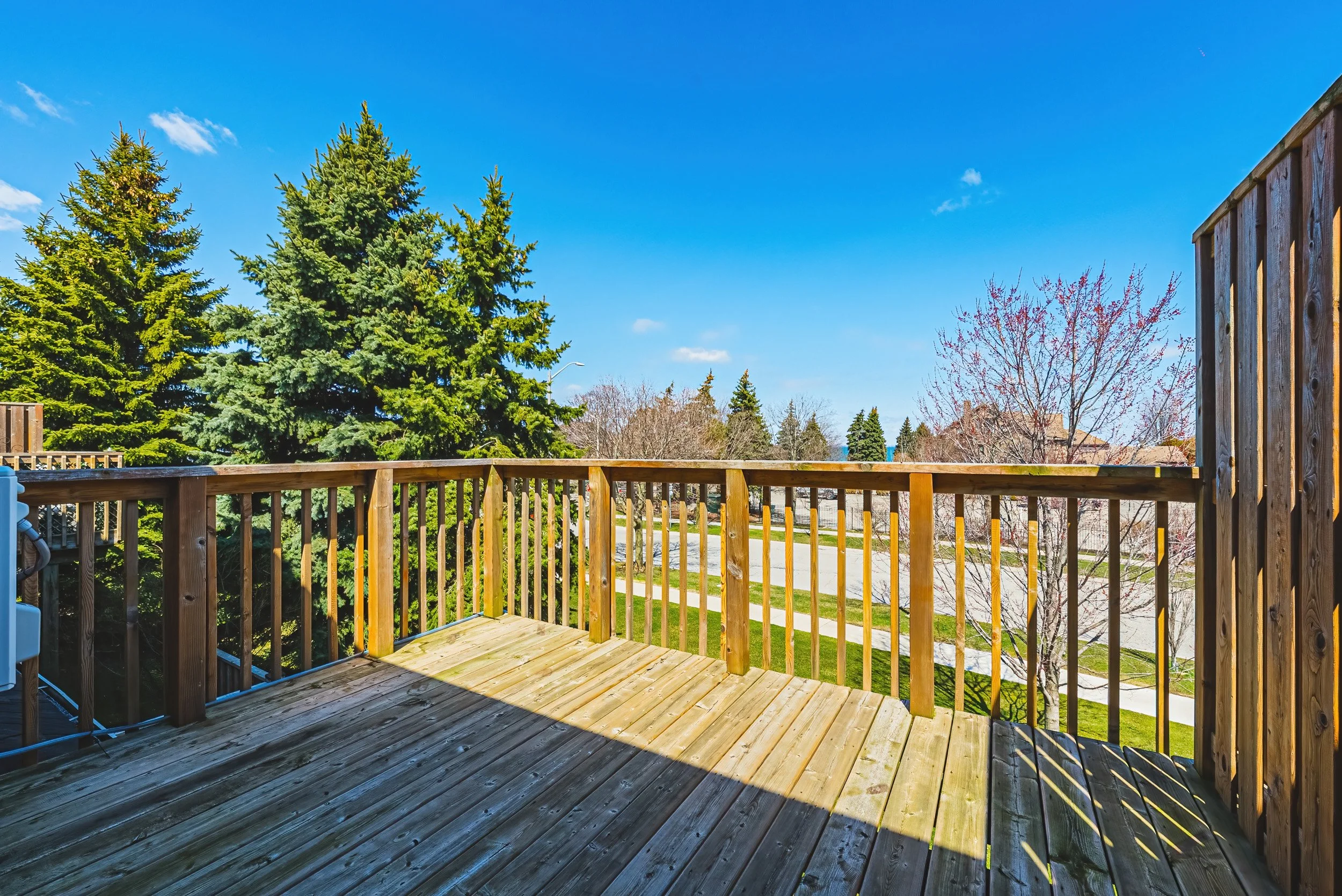 23 - 2 Harbour Dr #14, Stoney Creek.jpg