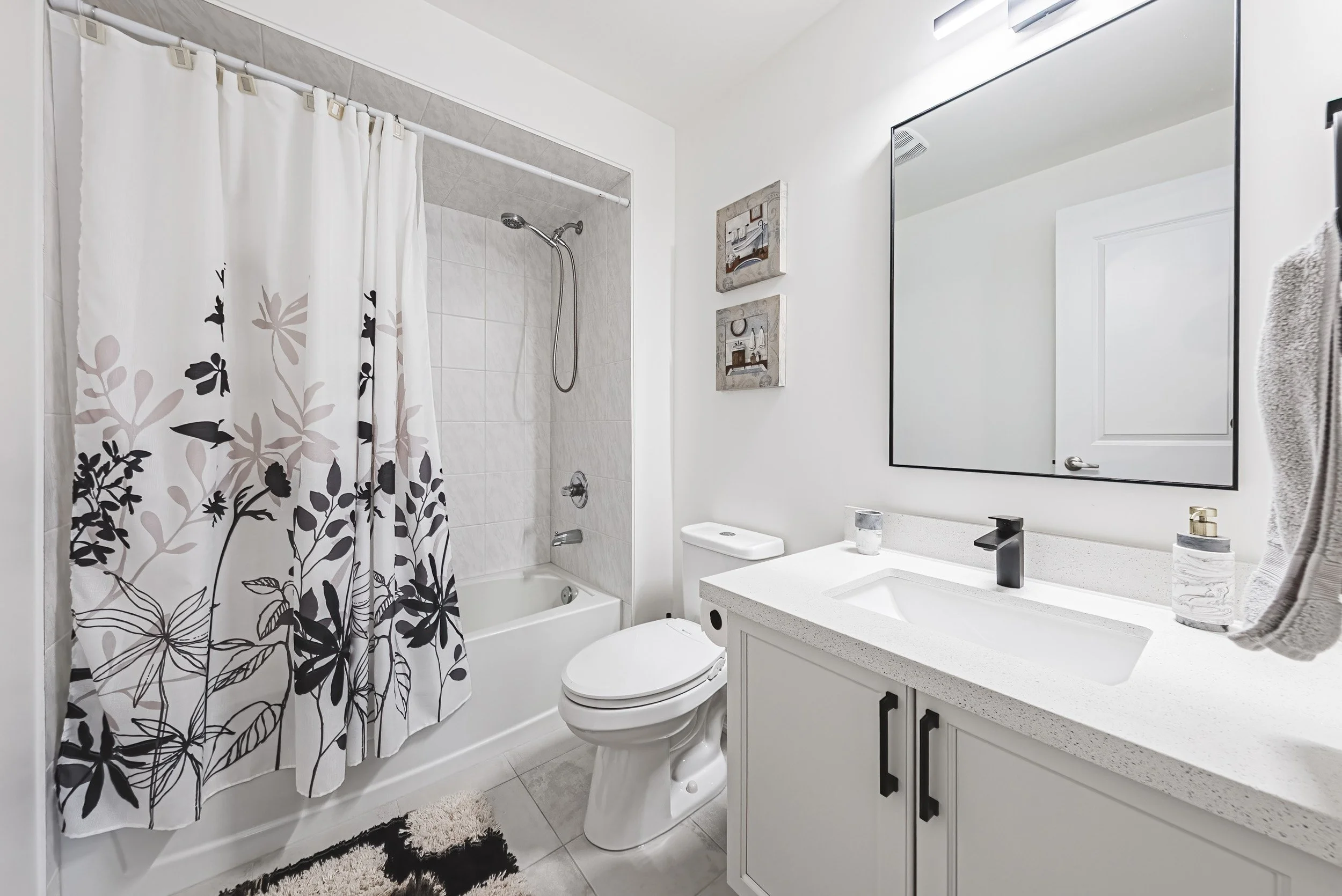 43 - 90 Robertson Rd, Ancaster.jpg