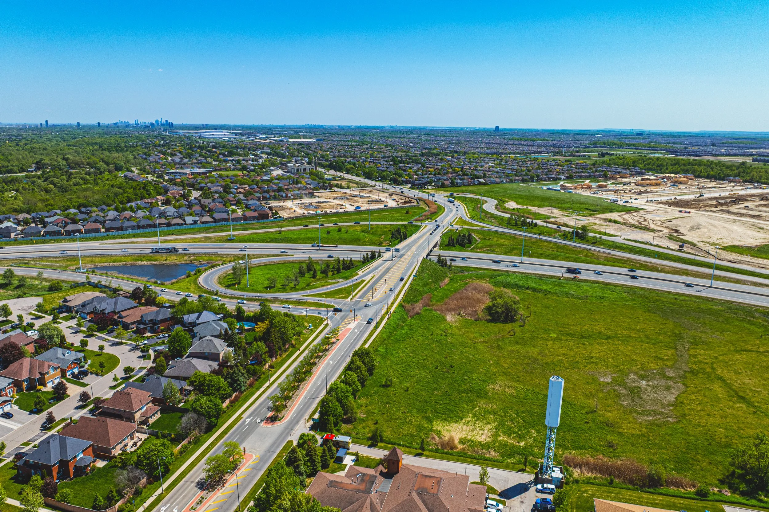43 - 105 Pinebrook Cir, Caledon.jpg